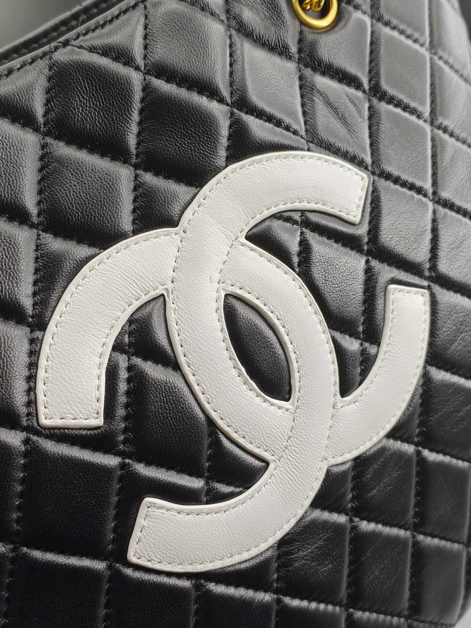 🇫🇷 𝗖𝗛𝗔𝗡𝗘𝗟cf系列 🐑牛羊皮托特包💋单肩手提包链条包⛓️手感柔软 版形超赞[强] 独家正品开发尺