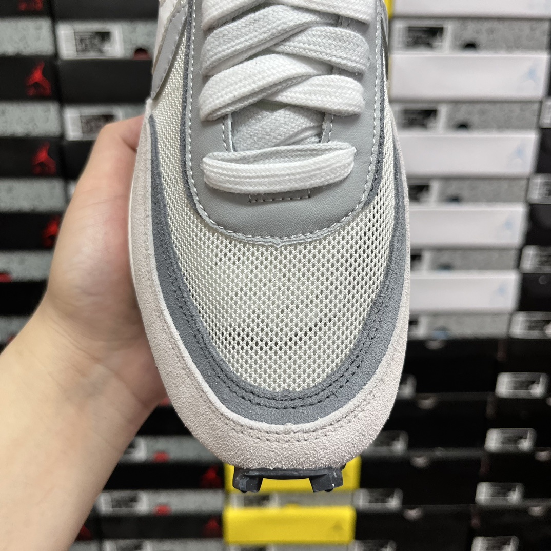 1.0走秀 灰白色 Sacai x NK LDV Waffl Daybreak 联名走秀款解构双底双