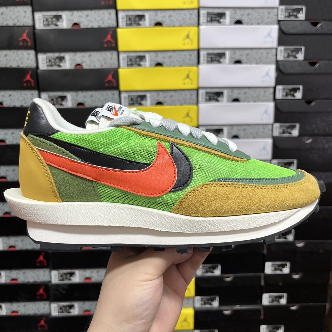 
1.0走秀 黄绿 Sacai x NK LDV Waffl Daybreak 联名走秀款解构双底双勾双