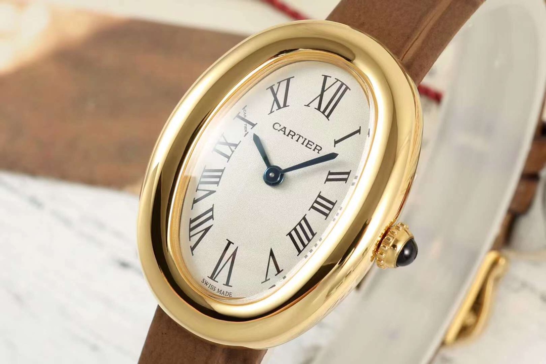 Cartier 卡地亚 Baignoire浴缸系列 腕表