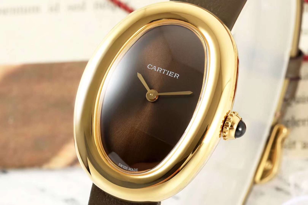 Cartier 卡地亚 Baignoire浴缸系列 腕表