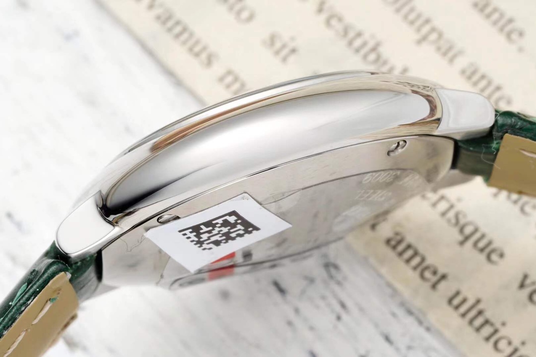 Cartier Ballon Bleu 28mm Quartz Watch - Green Dial, Stainless Steel Case 8 i1737187748 5598 7