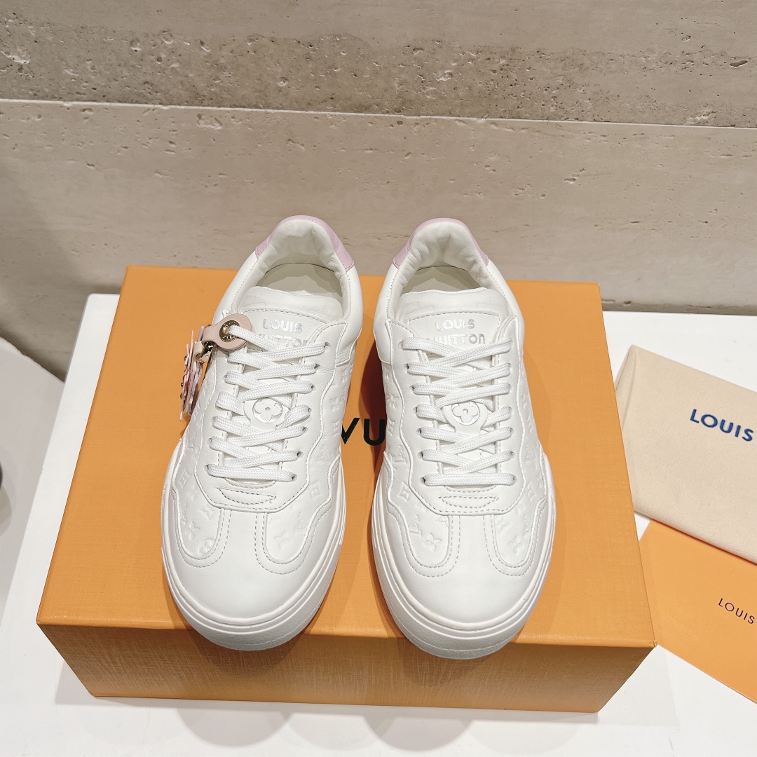 Louis Vuitton Shoes Sneakers Spring/Summer Collection Sweatpants