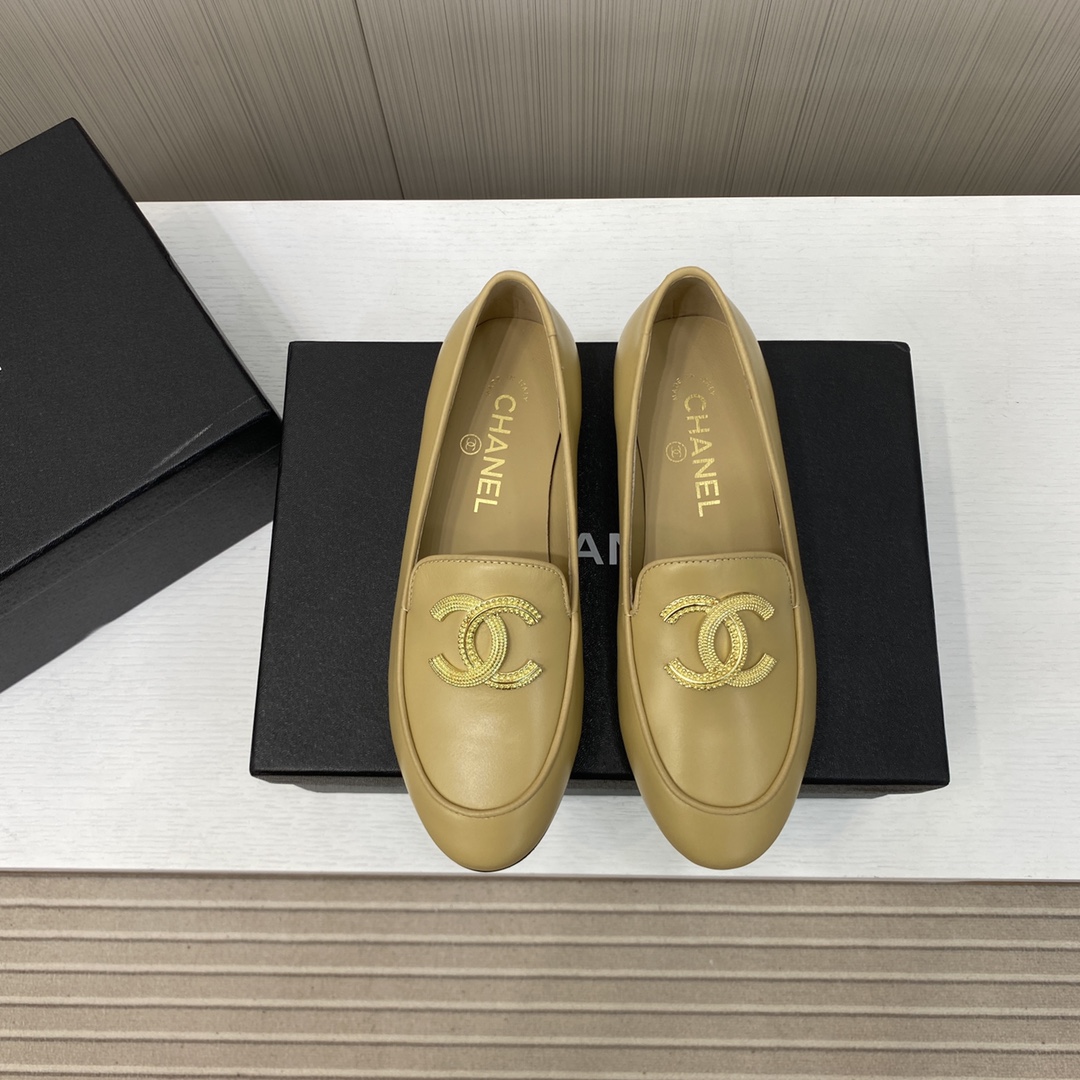 CHANEL Chanel 25ss nuevos mocasines de otoño e invierno, zapatos sencillos, diseño simple de punta pequeña y redonda, l…