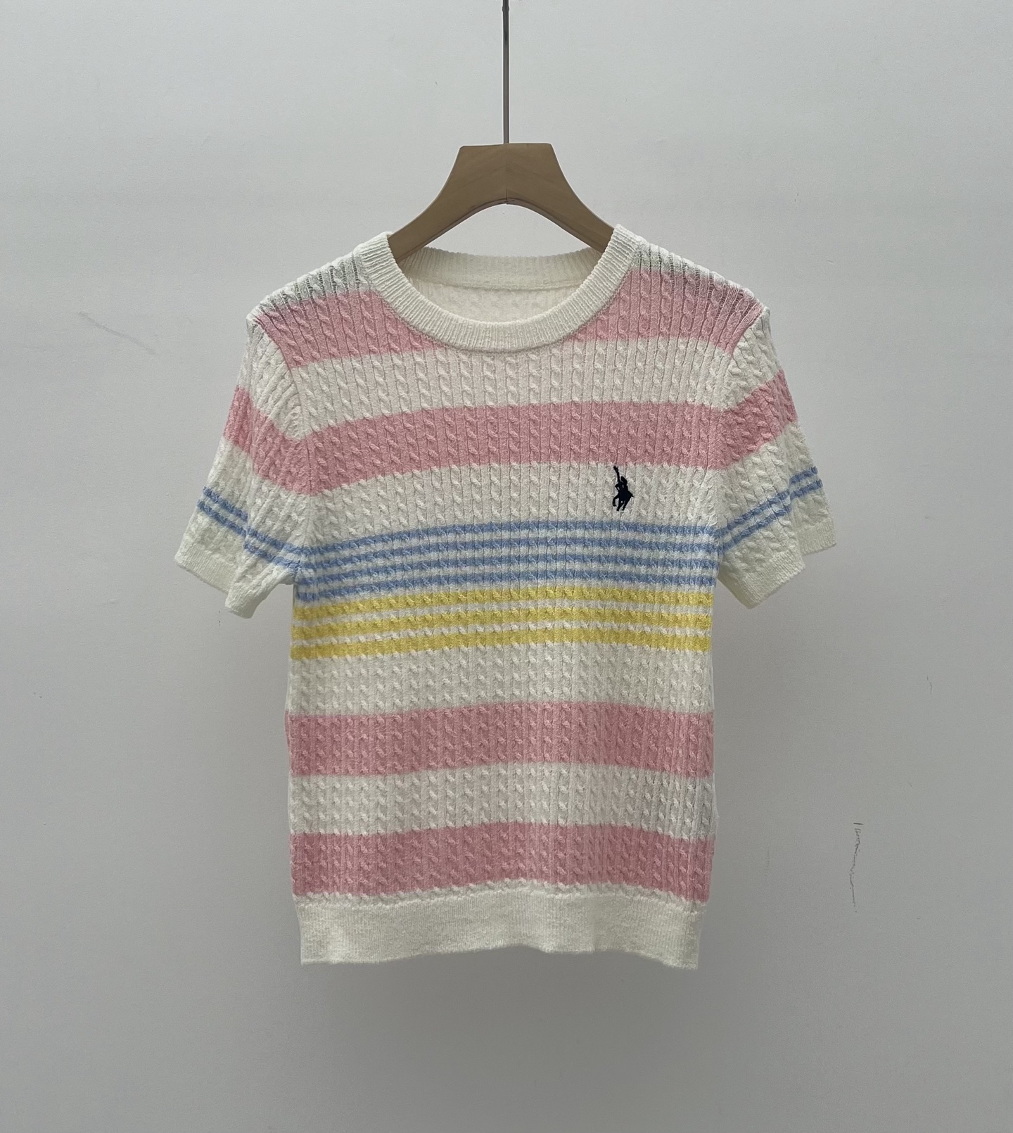 NO:611663,One size fits all,,alexander wang19860909均码,,alexander wang,Women's clothing