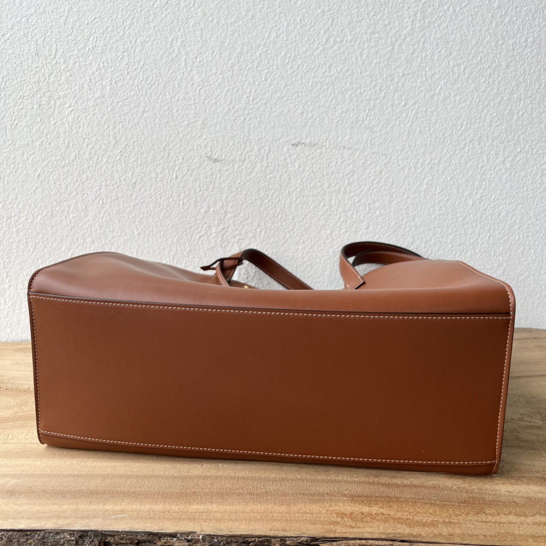 P2400 トートバッグ｜全鋼五金の大容量デザイン