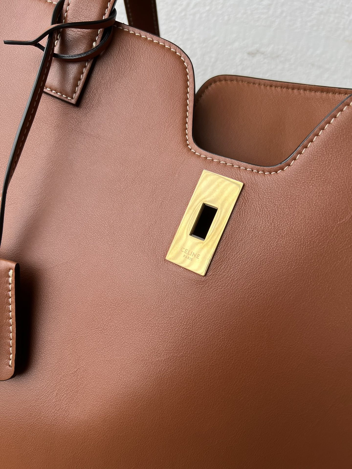 P2400 トートバッグ｜全鋼五金の大容量デザイン