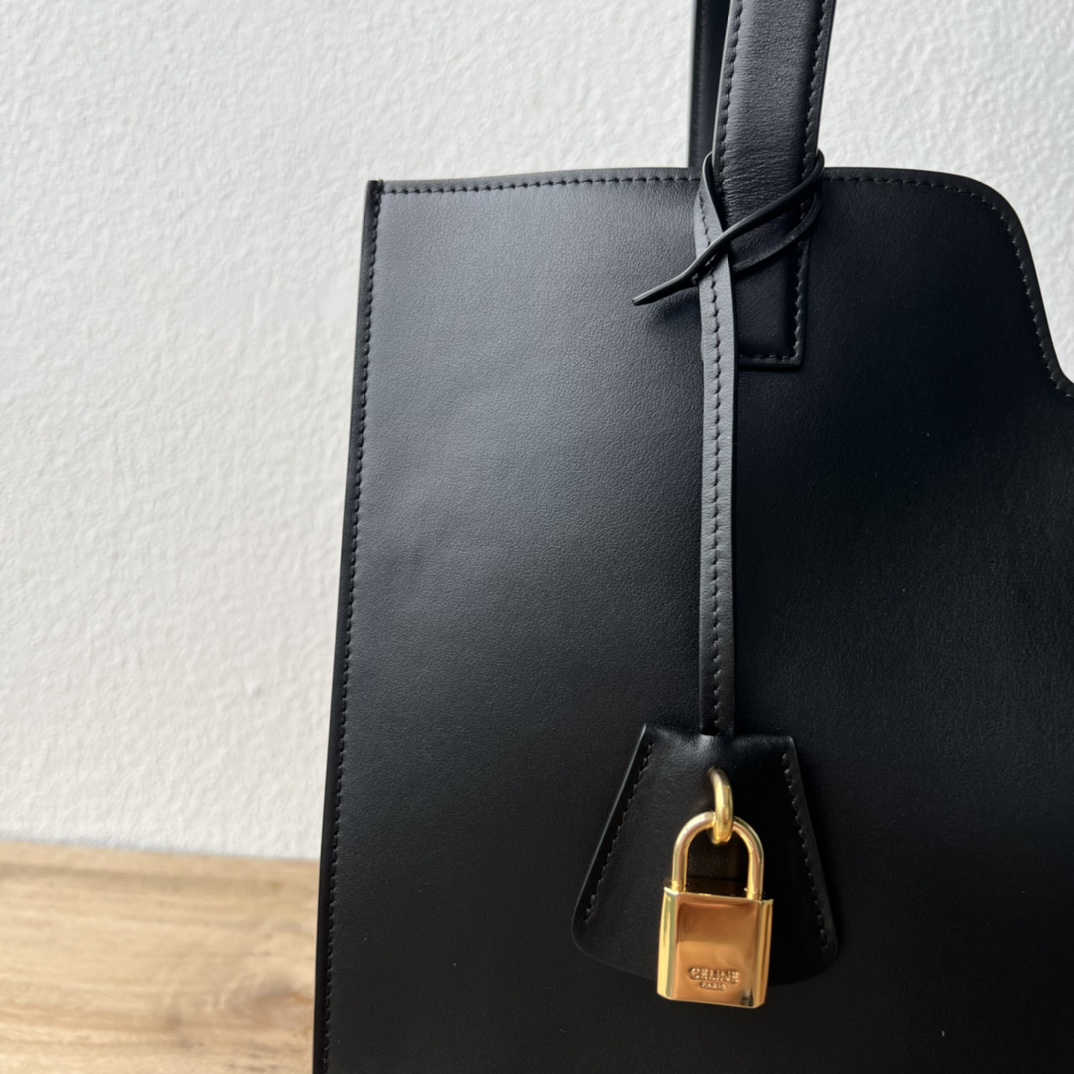 トップブランド P2400 トートバッグ - 軽量・大容量デザイン