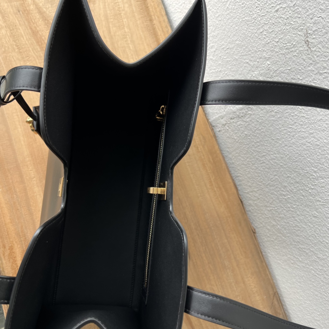 トップブランド P2400 トートバッグ - 軽量・大容量デザイン