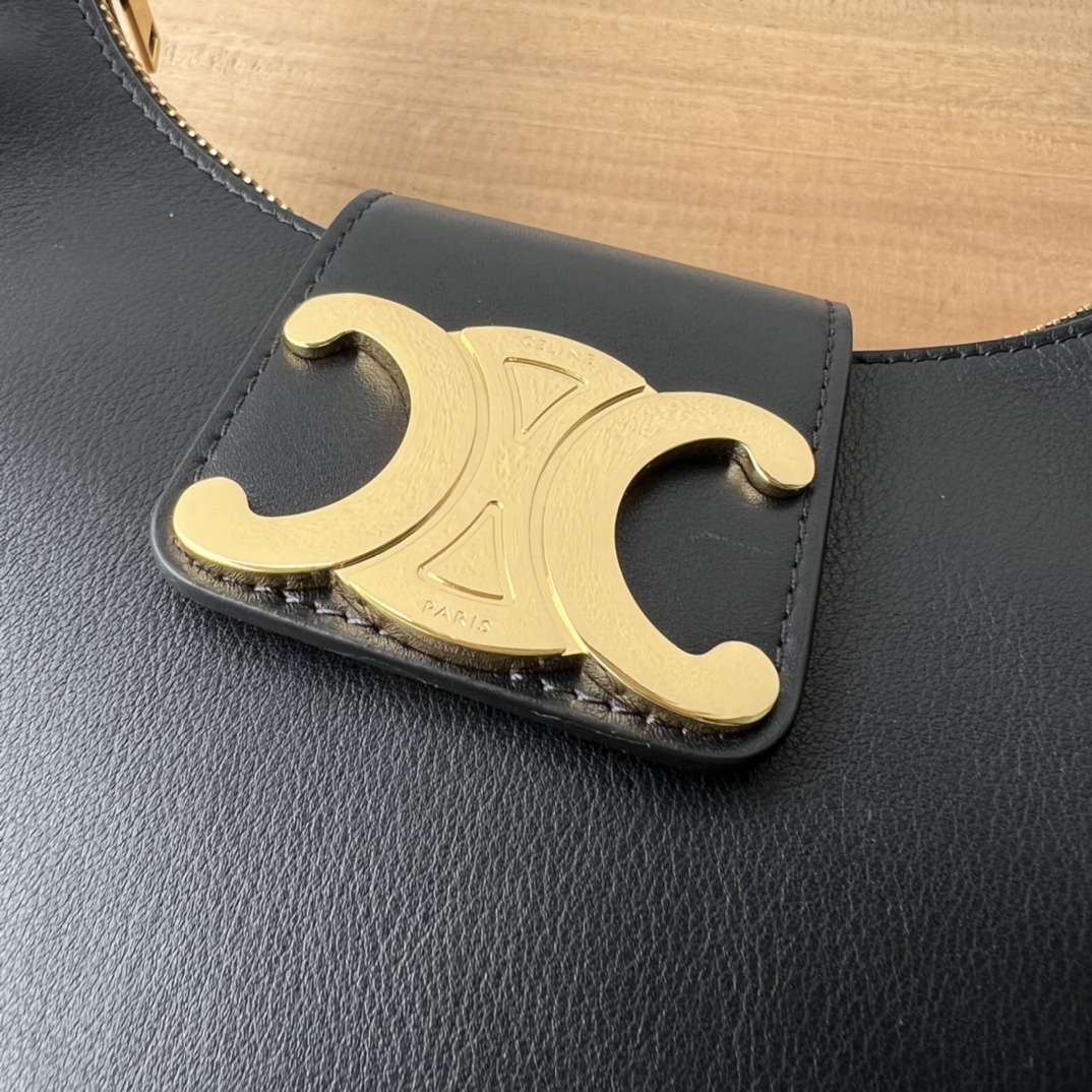 Ava 腋下包 P1600 新品 高級感あふれる復古デザイン