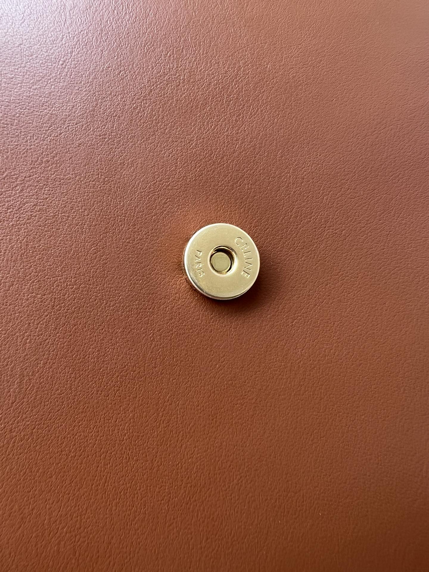 CE家 新作 大容量 バケツバッグ 小牛皮製