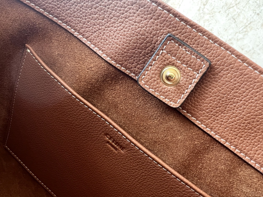 CELINE CABAS ANAÏS 小号粒面牛皮革手袋 - 高級感あふれる実用的なデザイン