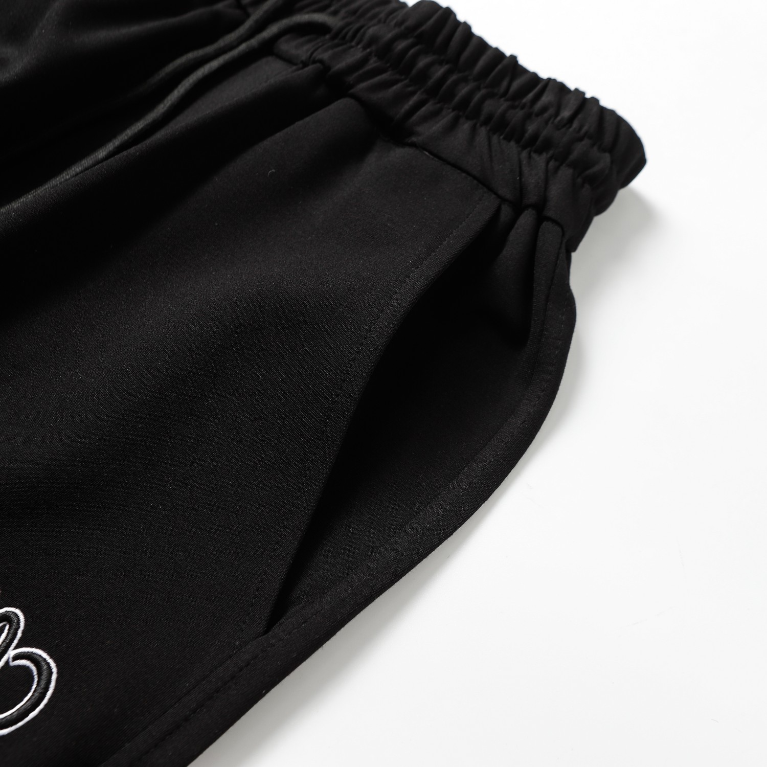 Loewe 24fw Embroidered Pants: High-quality fabric, intricate embroidery, flattering cut for leg lines. - 图片 9