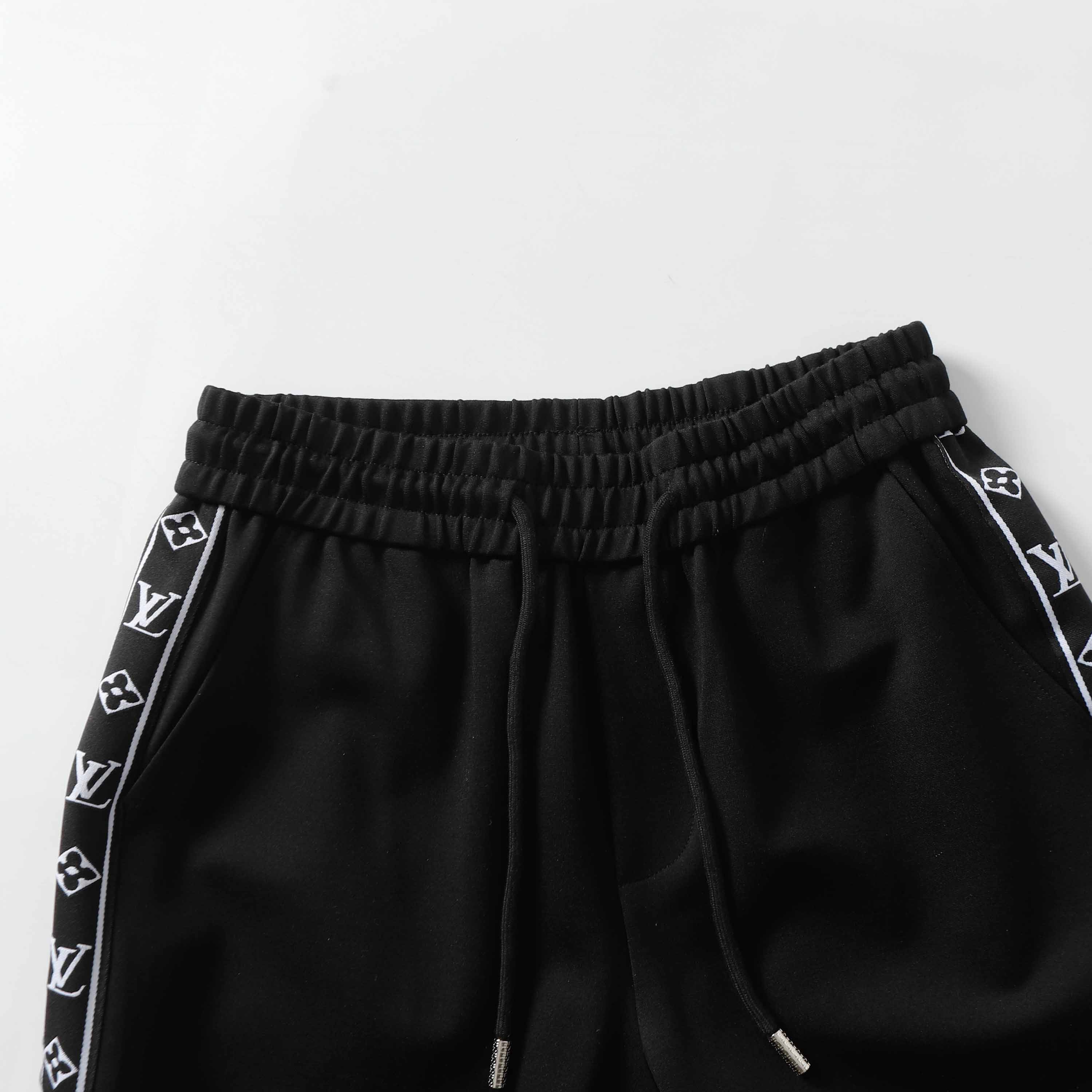 LV Recital Knitted Shorts: Classic Logo, Comfortable & Stylish Quality Leisure Pants - 图片 3