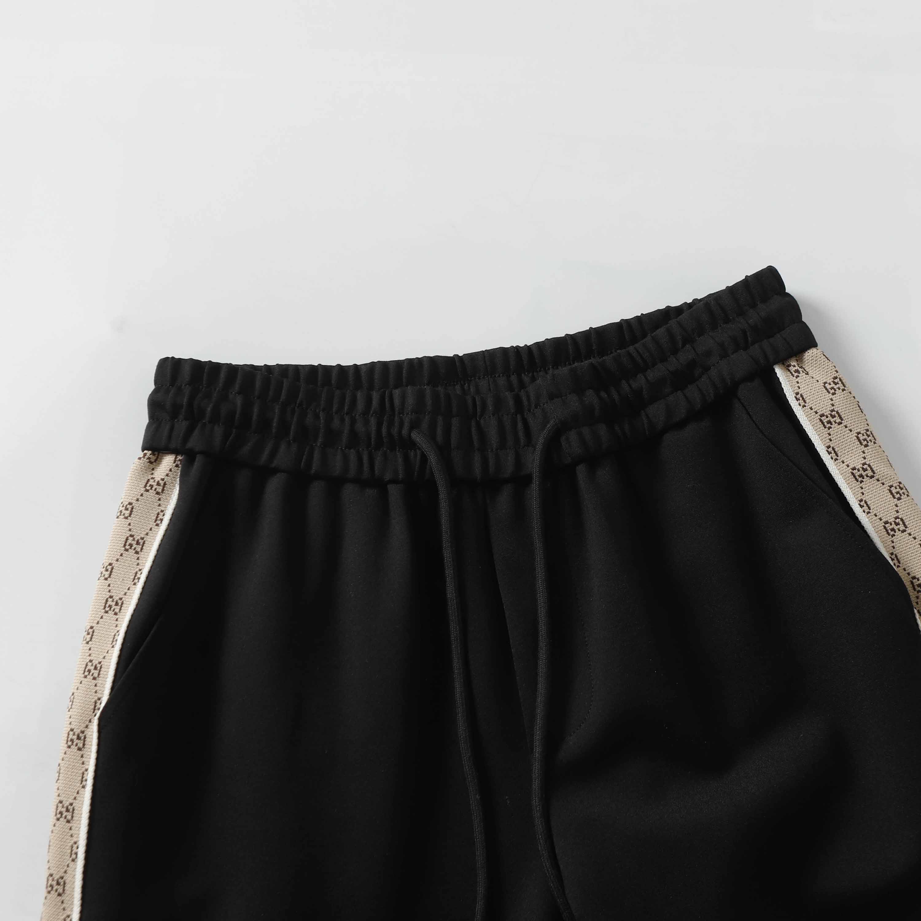 “High-Quality Knitted Recital Shorts with Classic LOGO, Comfortable and Stylish” - 图片 3