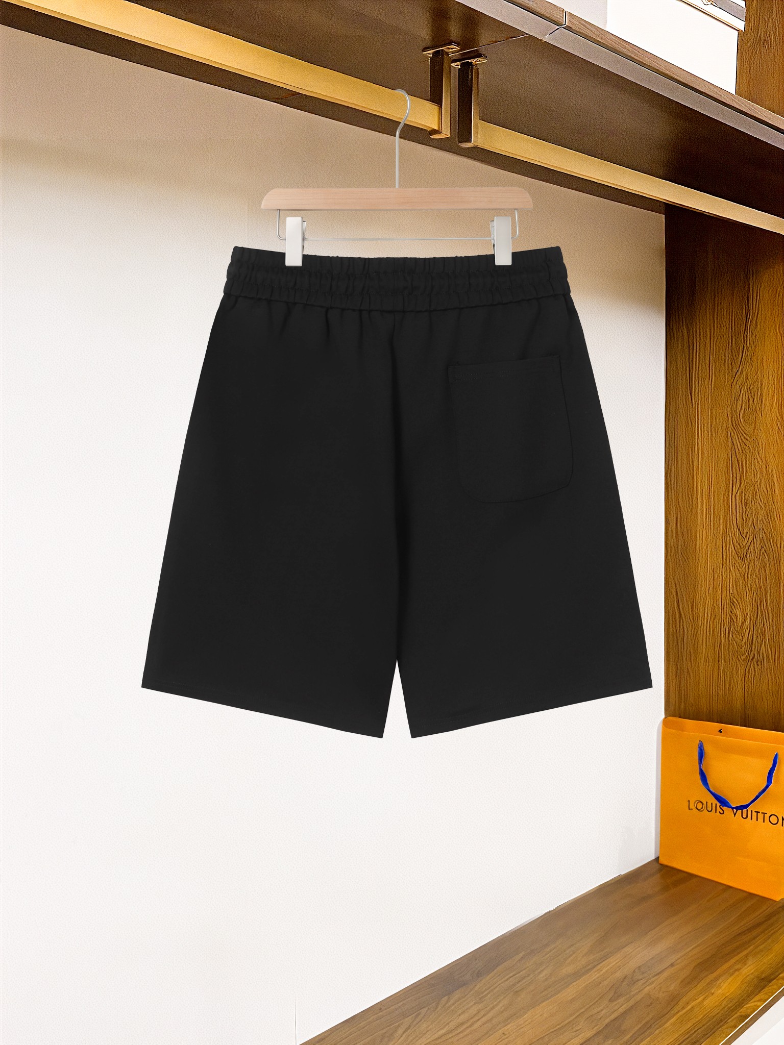 Prada 2025 New Leisure Shorts with Official Network Distribution and Custom Fabric - 图片 2
