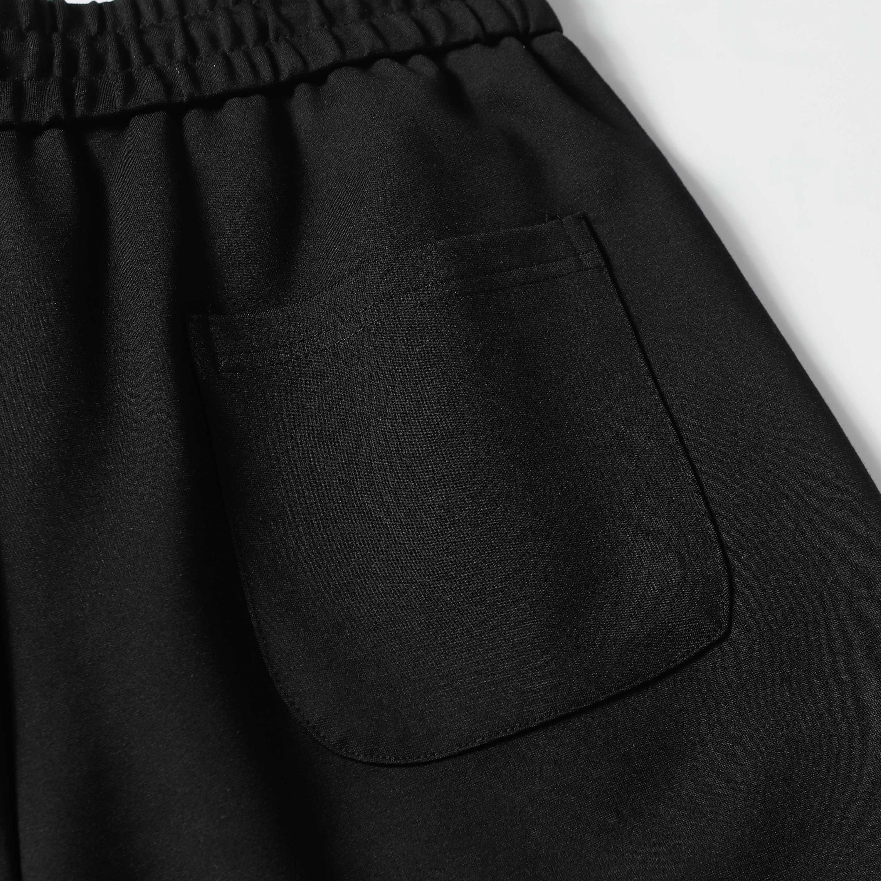 Moncler Leisure Sports Shorts in High-Intensity Fabric for 2025 Fashion Trend - 图片 6