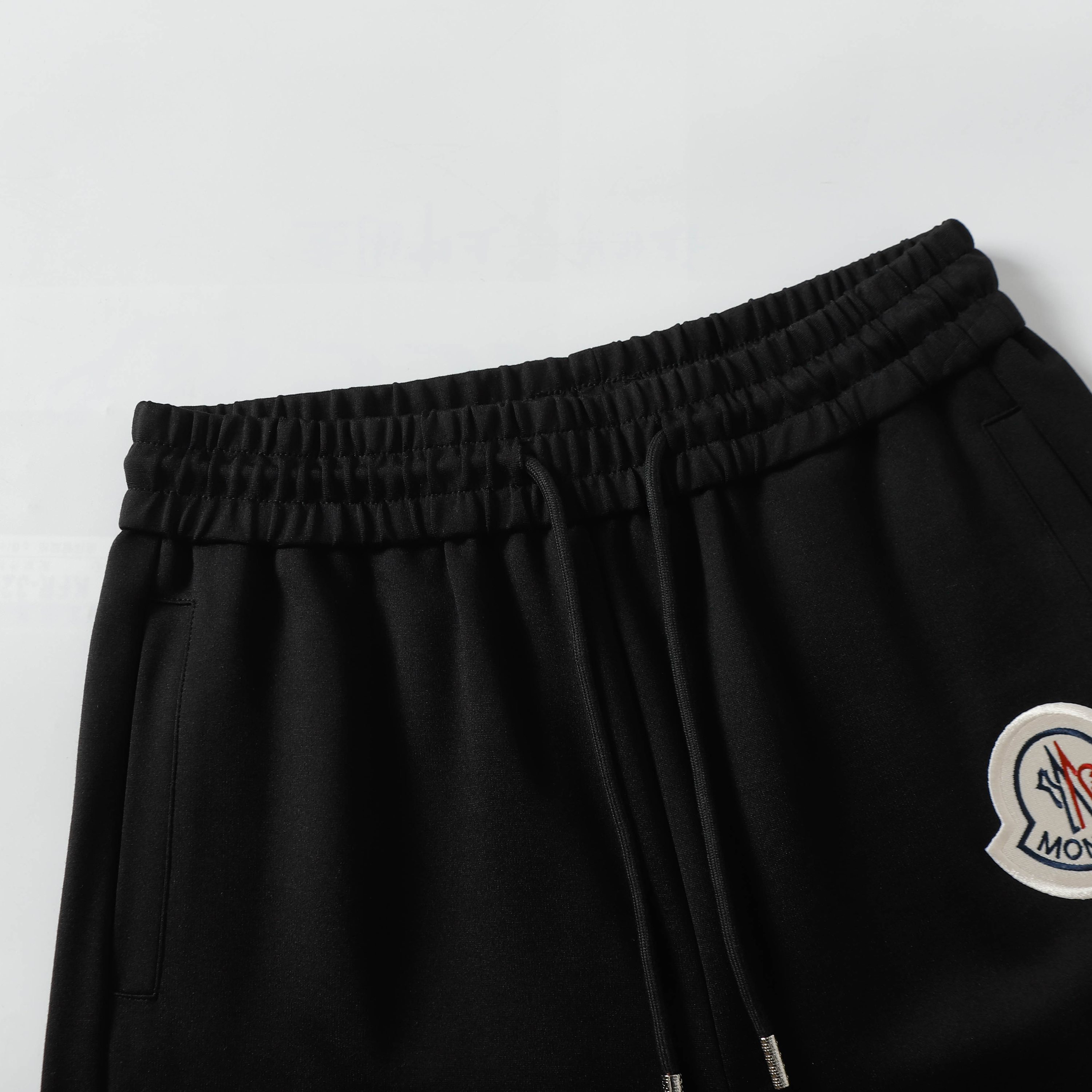 Moncler  休闲运动短裤moncler,服装 3