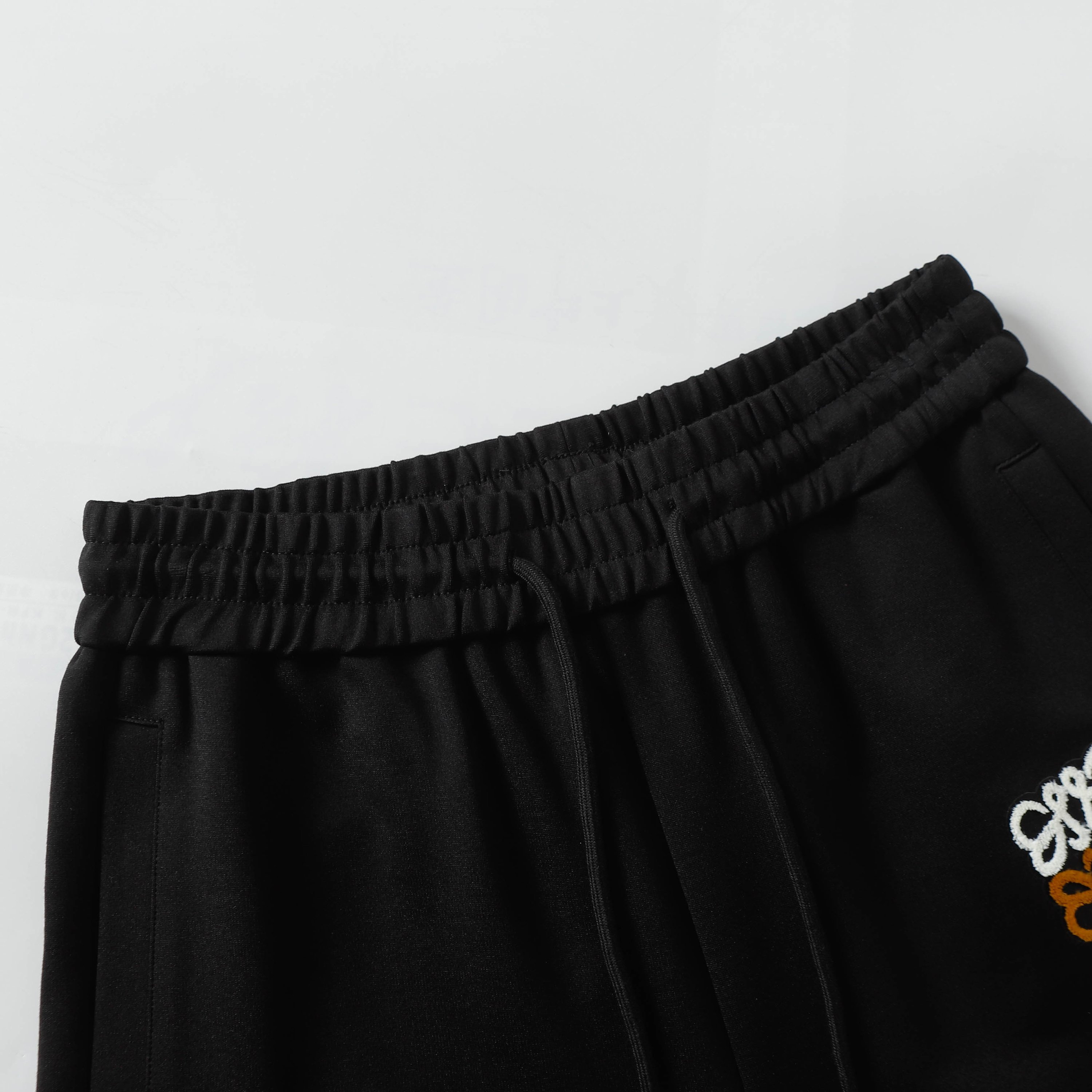 New Leisure Shorts 2025: High-Quality Design, Imported Fabric, Perfect Details, Various Sizes - 图片 3