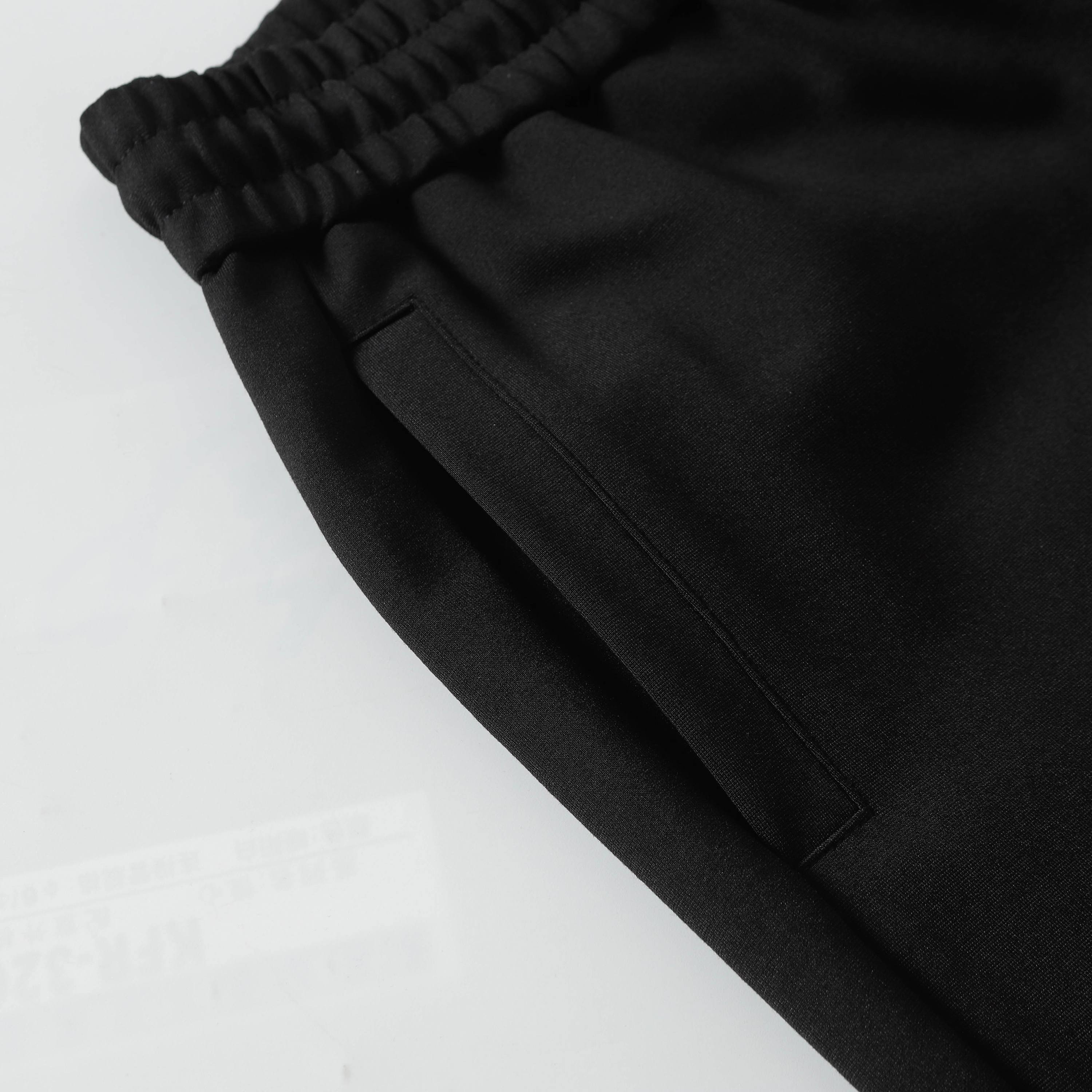 High-quality Leisure Sports Shorts in Modern Classic Style with Unique Fabric. - 图片 6