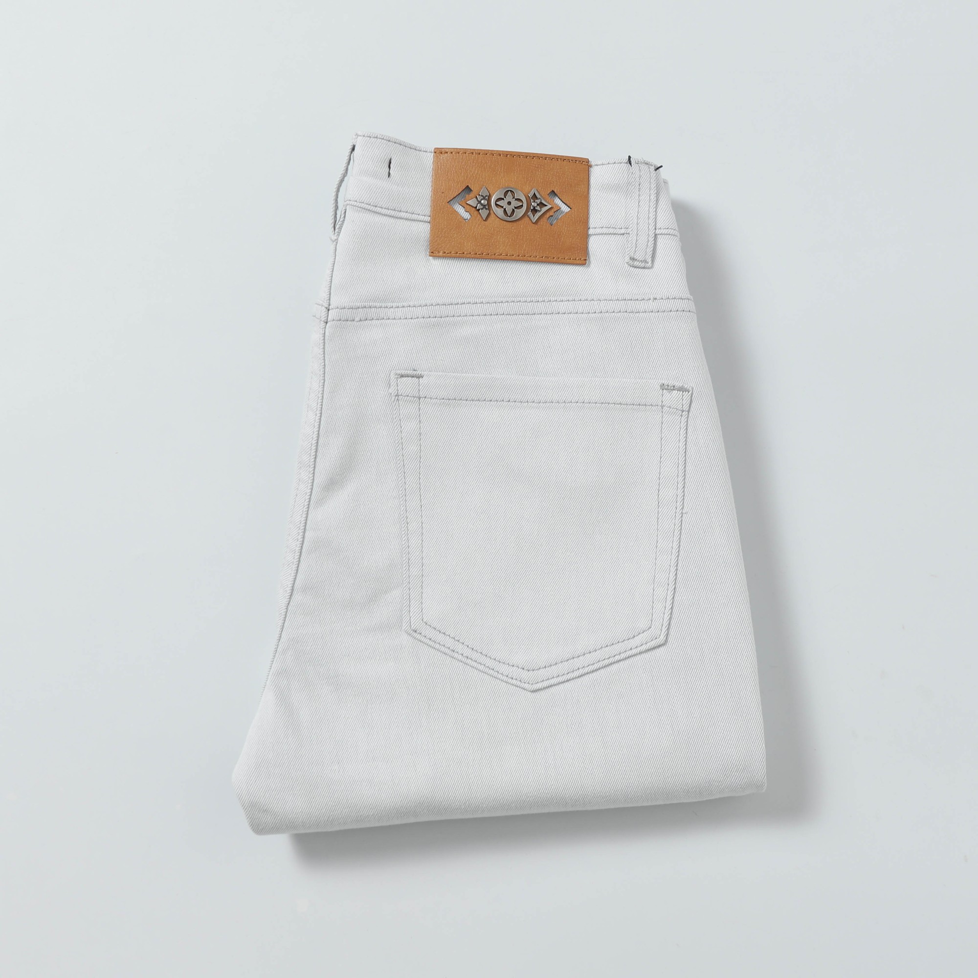 High-Quality LV 25ss Cotton Shorts for Boys – Sizes 28-38 Available - 图片 7