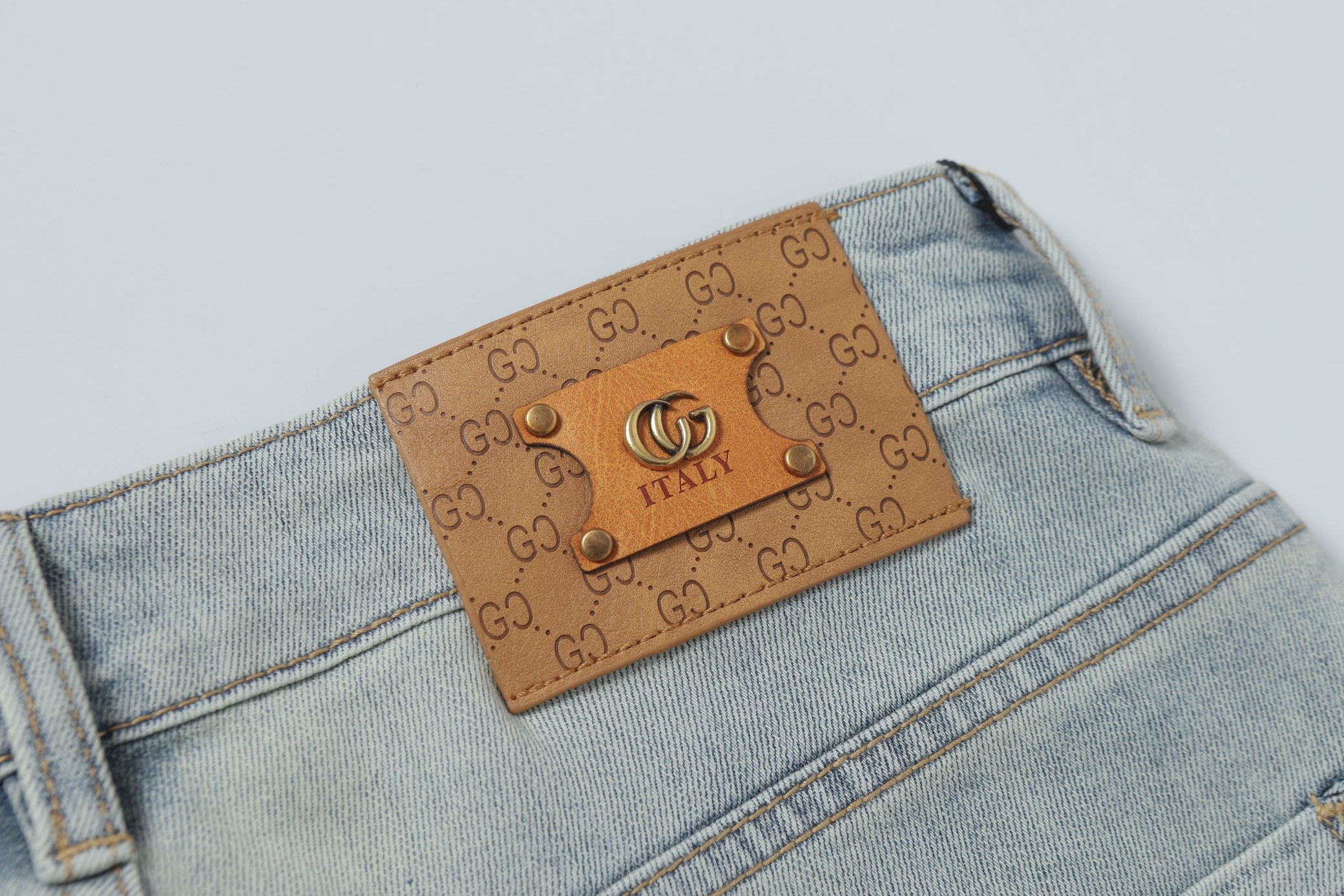 New Gucci 2025 Spring Jeans with Original Hardware – YS610# Blast – Size 28-38 - 图片 5