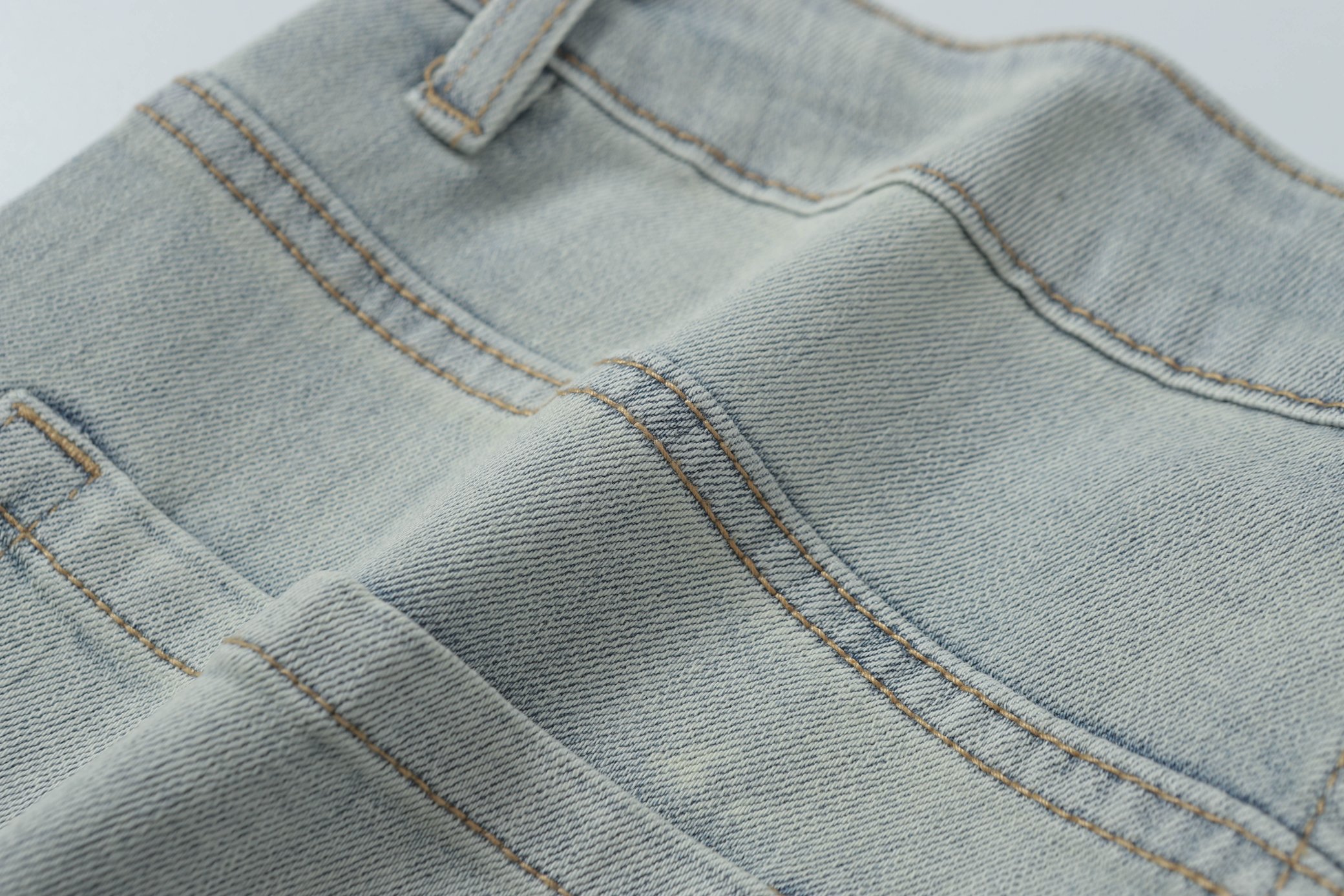 New Gucci 2025 Spring Jeans with Original Hardware – YS610# Blast – Size 28-38 - 图片 7
