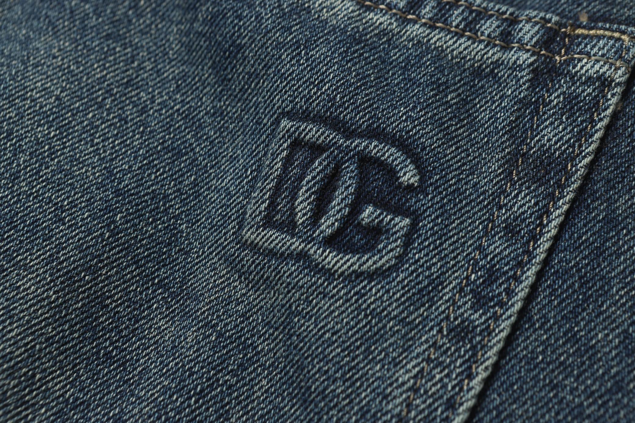 Exclusive High-End Jeans: Dolce & Gabbana YS G386# – Customized Fabrics, Impeccable Details, High Quality - 图片 5