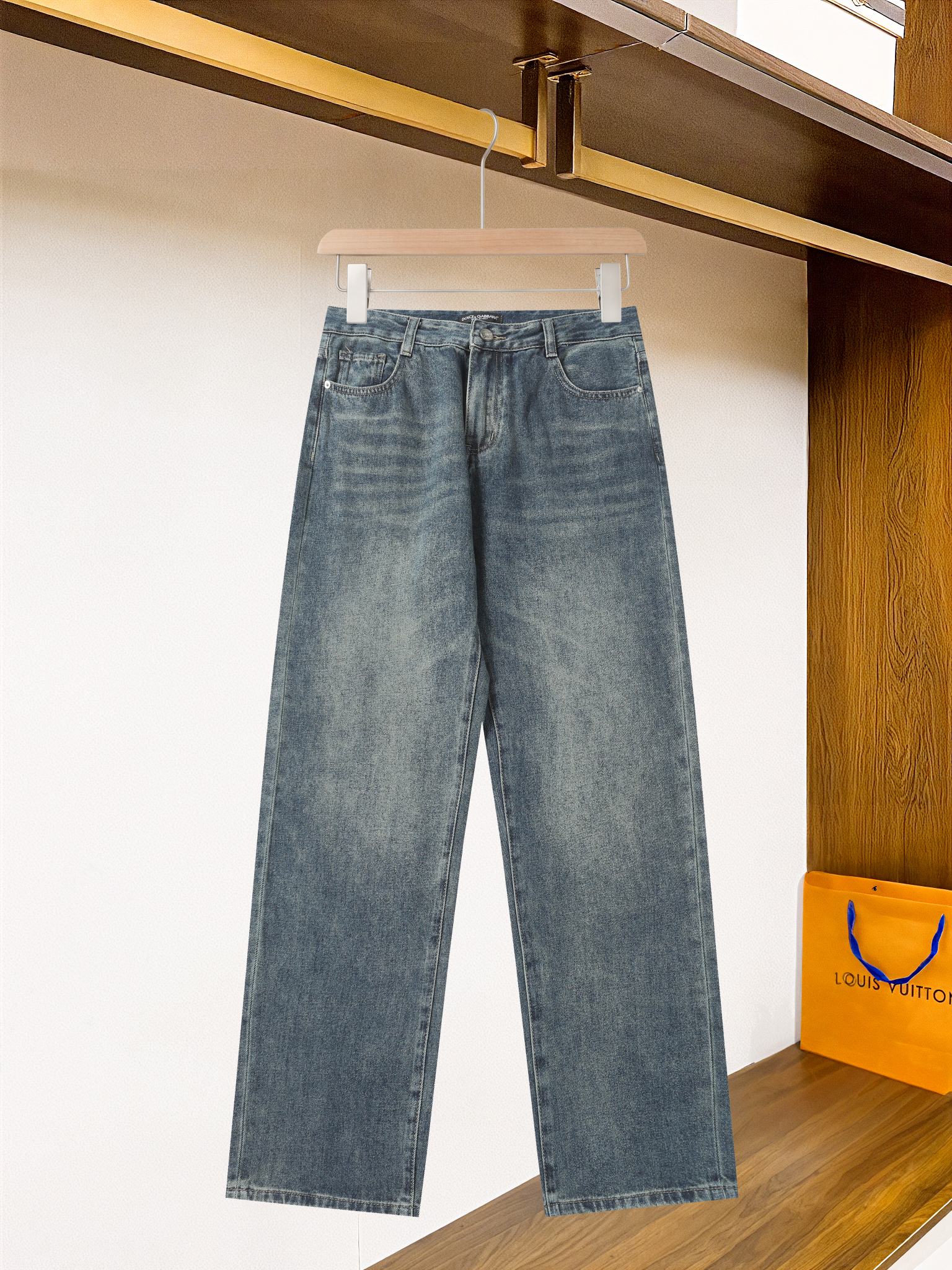 Exclusive High-End Jeans: Dolce & Gabbana YS G386# – Customized Fabrics, Impeccable Details, High Quality - 图片 2