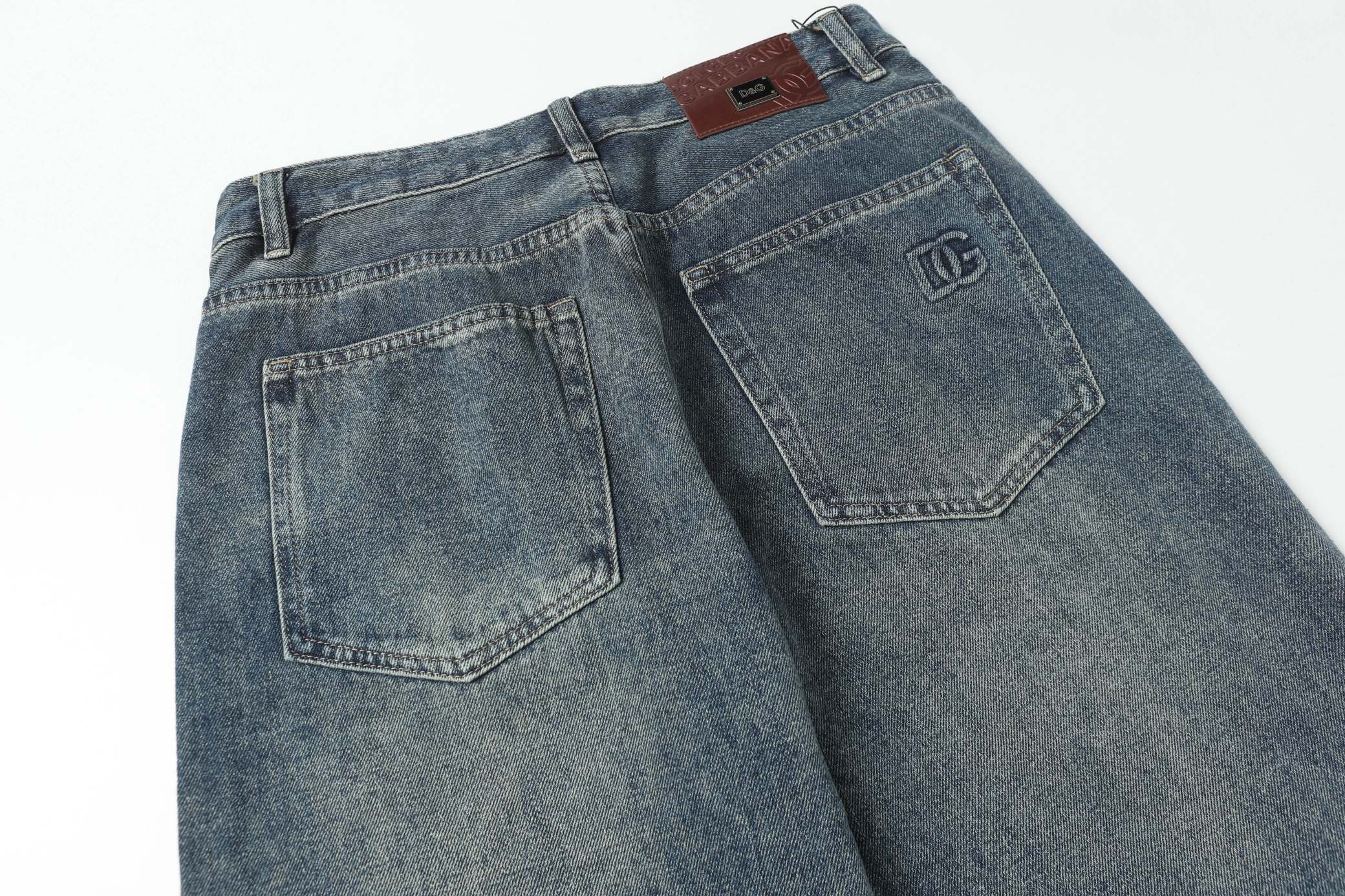 Exclusive High-End Jeans: Dolce & Gabbana YS G386# – Customized Fabrics, Impeccable Details, High Quality - 图片 7