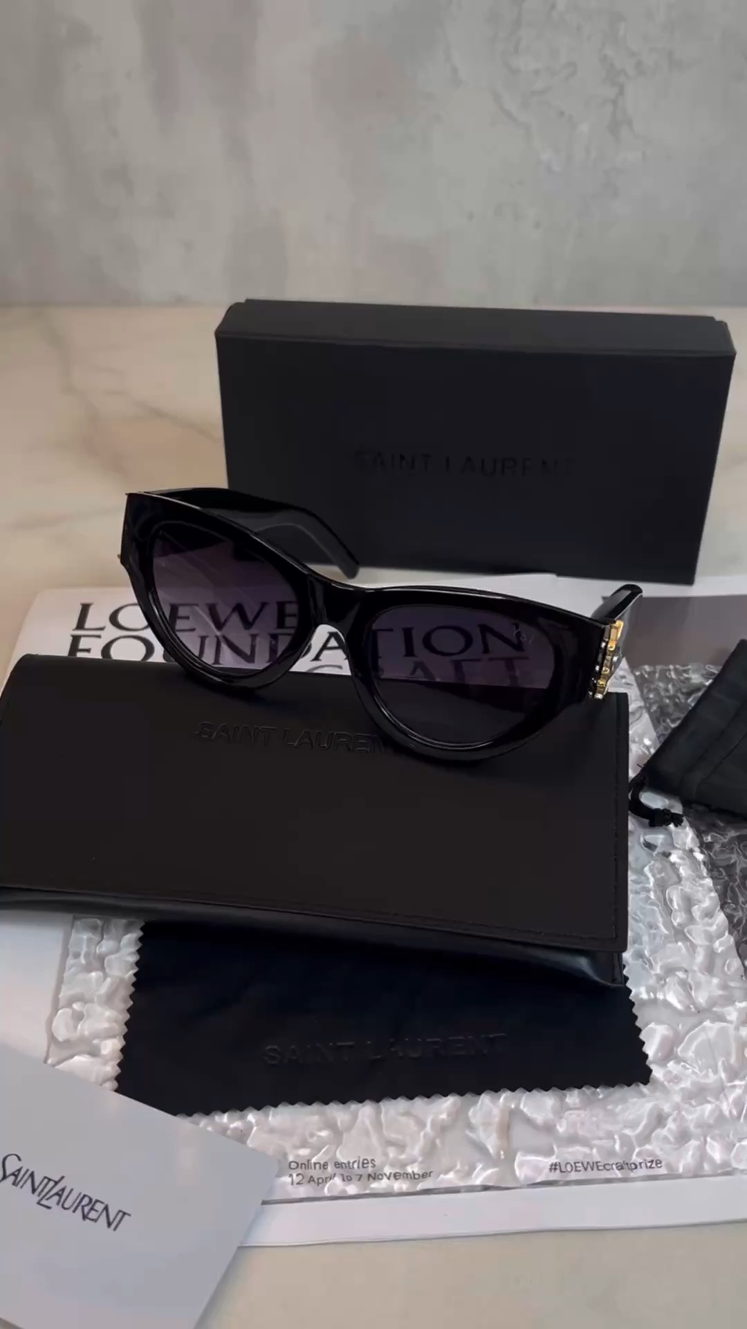 Yves Saint Laurent Lunettes De Soleil