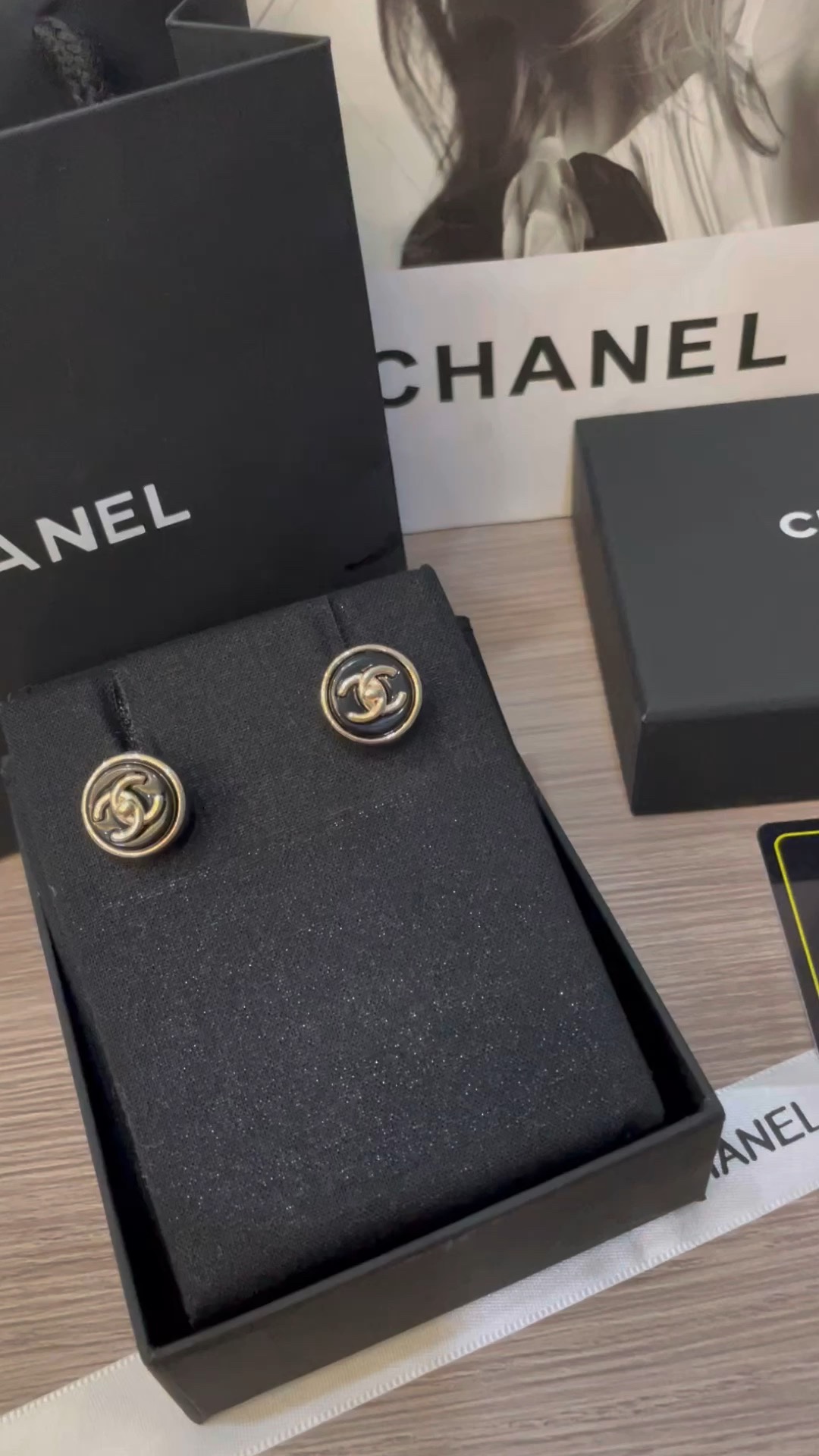 Chanel 7 étoiles
 Bijoux Boucle D’Oreille vendre en ligne