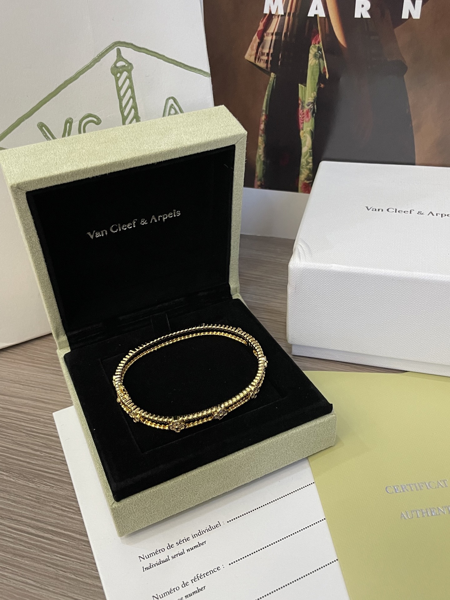 _dcQ9sfCvtVjMScaijJyFihgJHZW7CRjkTfeJ3EA