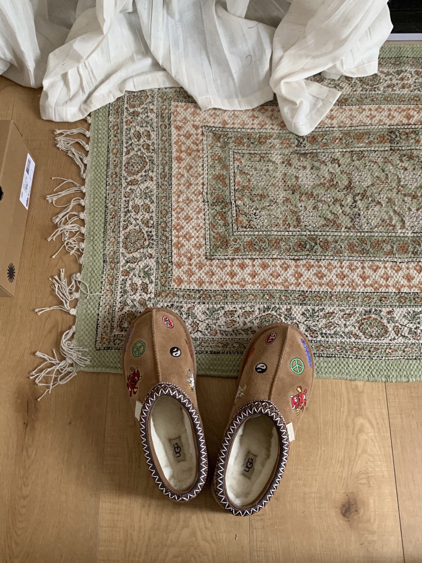 🔥塔斯曼联名限量刺绣款单款单色限量200双size：36-41