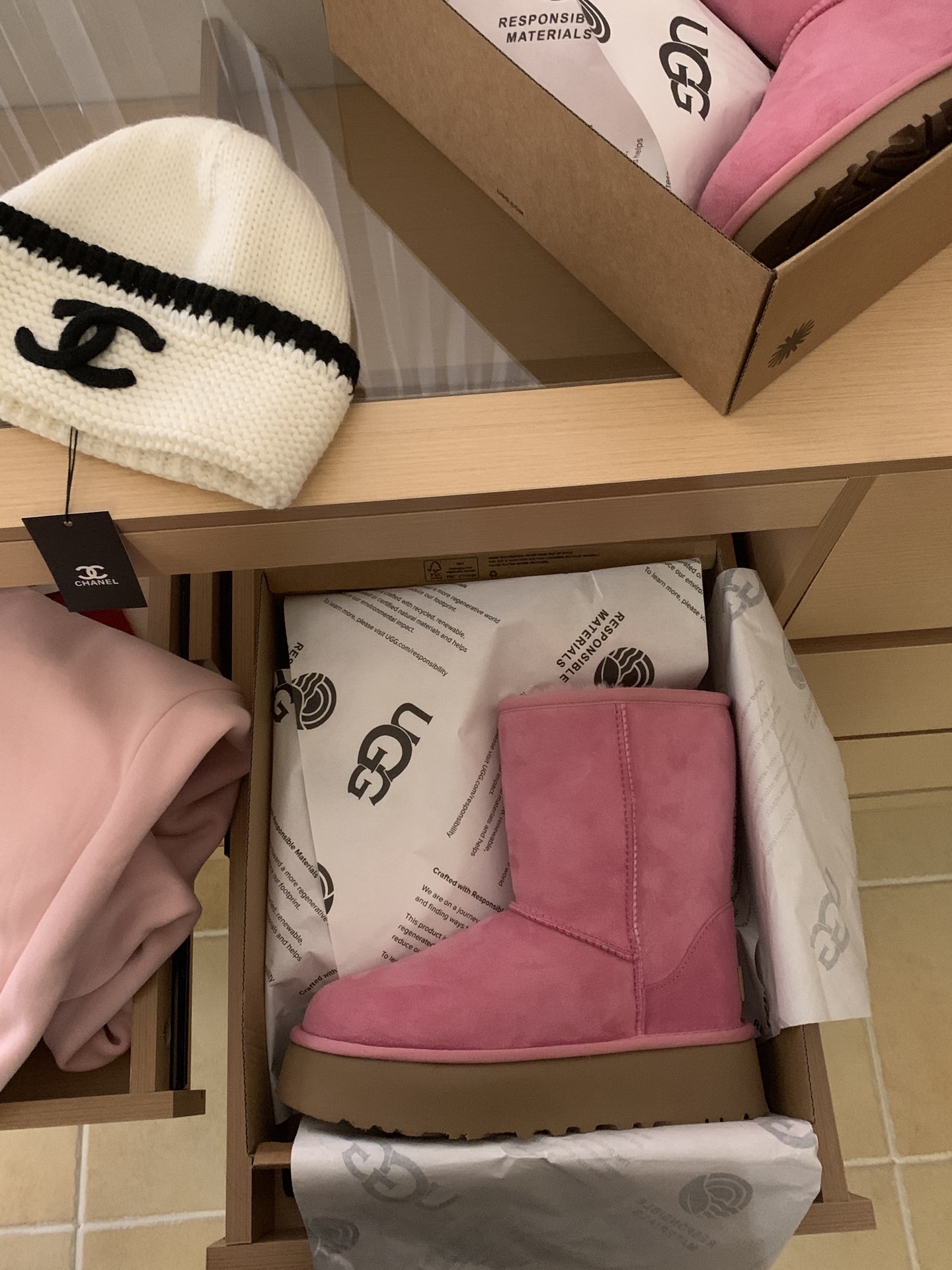 NO:647490,Pink thick sole details, snow boots, boots19860909粉色厚底细节,雪地靴,boots,Women's Shoes