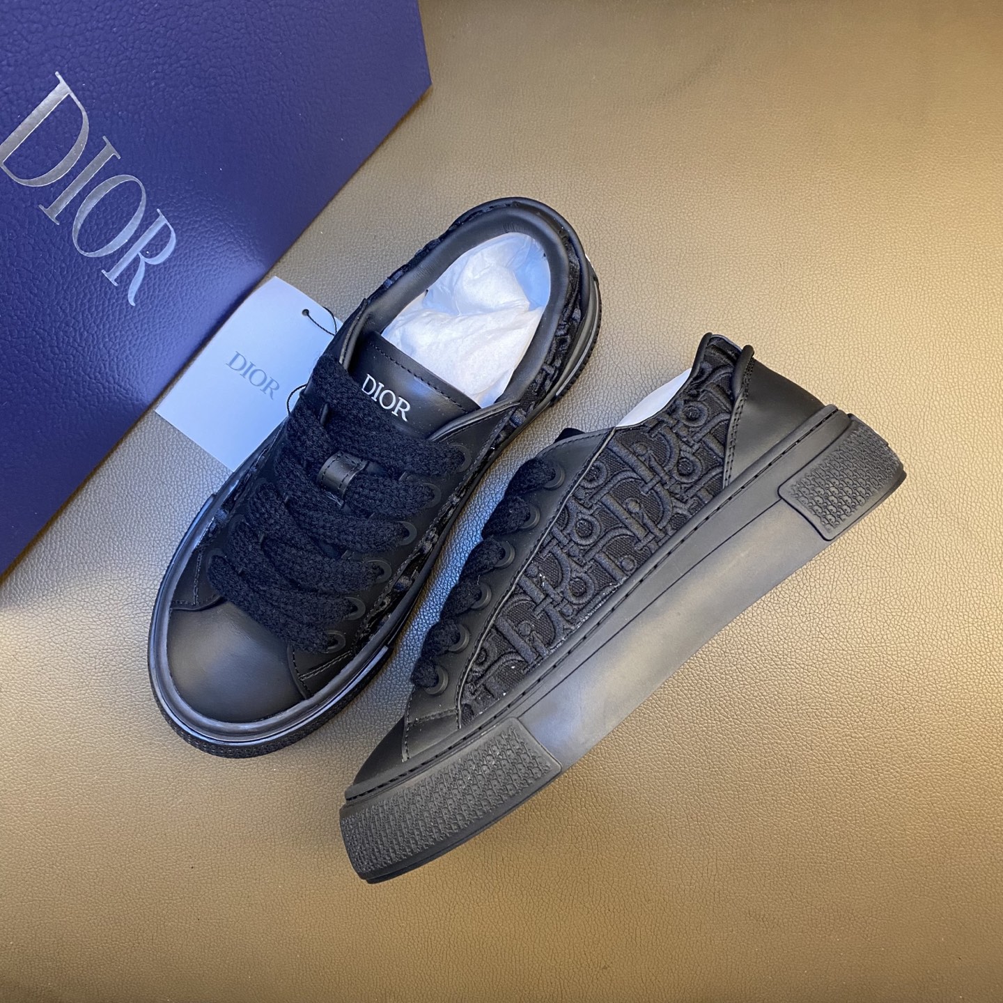 Dior Style Men's Shoes Men's Shoes Men's Shoes detail image 4 from source 782282