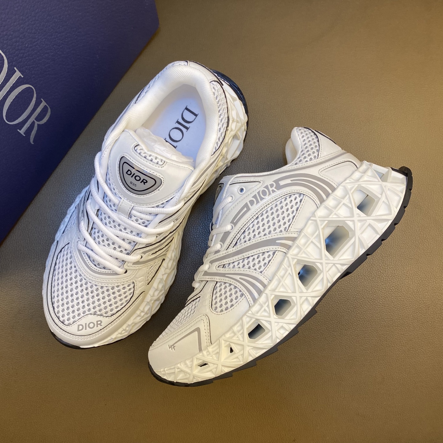Dior Style Men's Shoes Men's Shoes Men's Shoes detail image 4 from source 782301