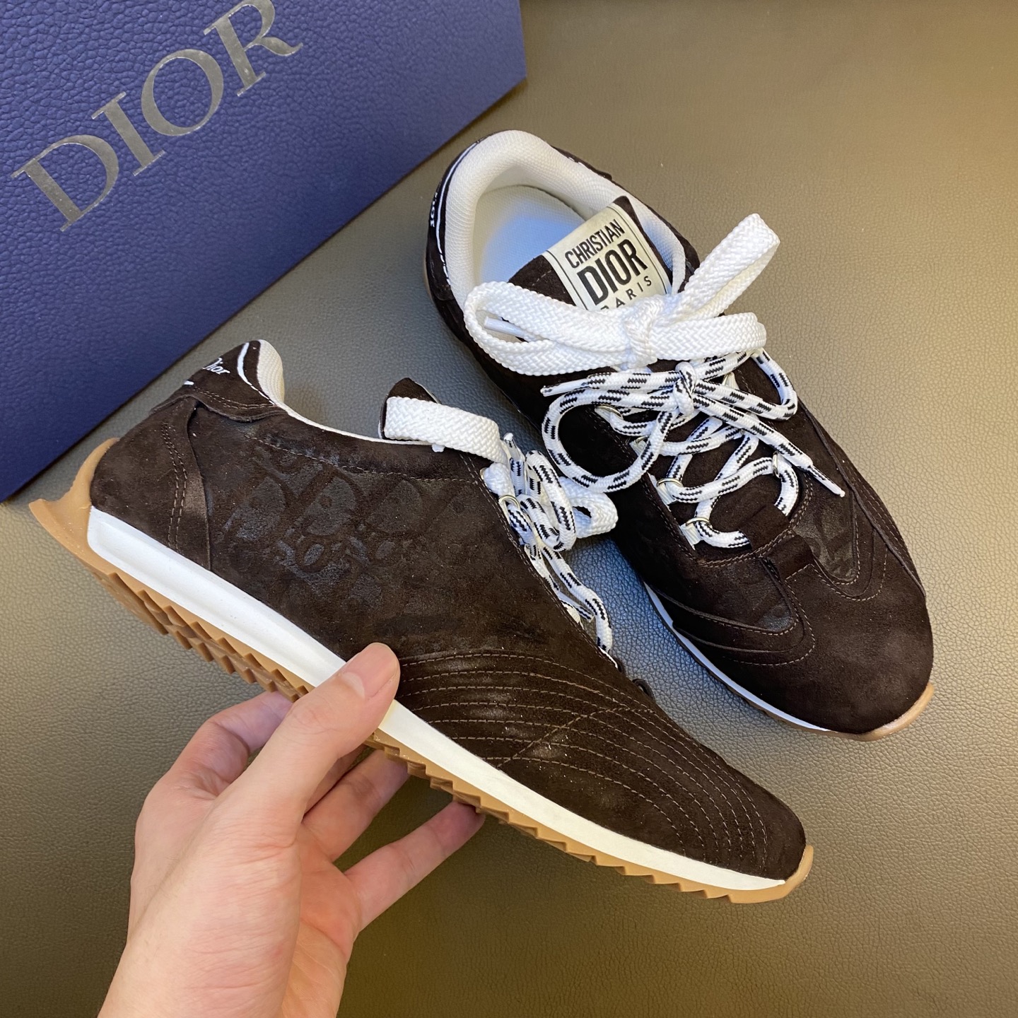 Dior Style Leather Men's Shoes style reference detail image 3 from source 782329
