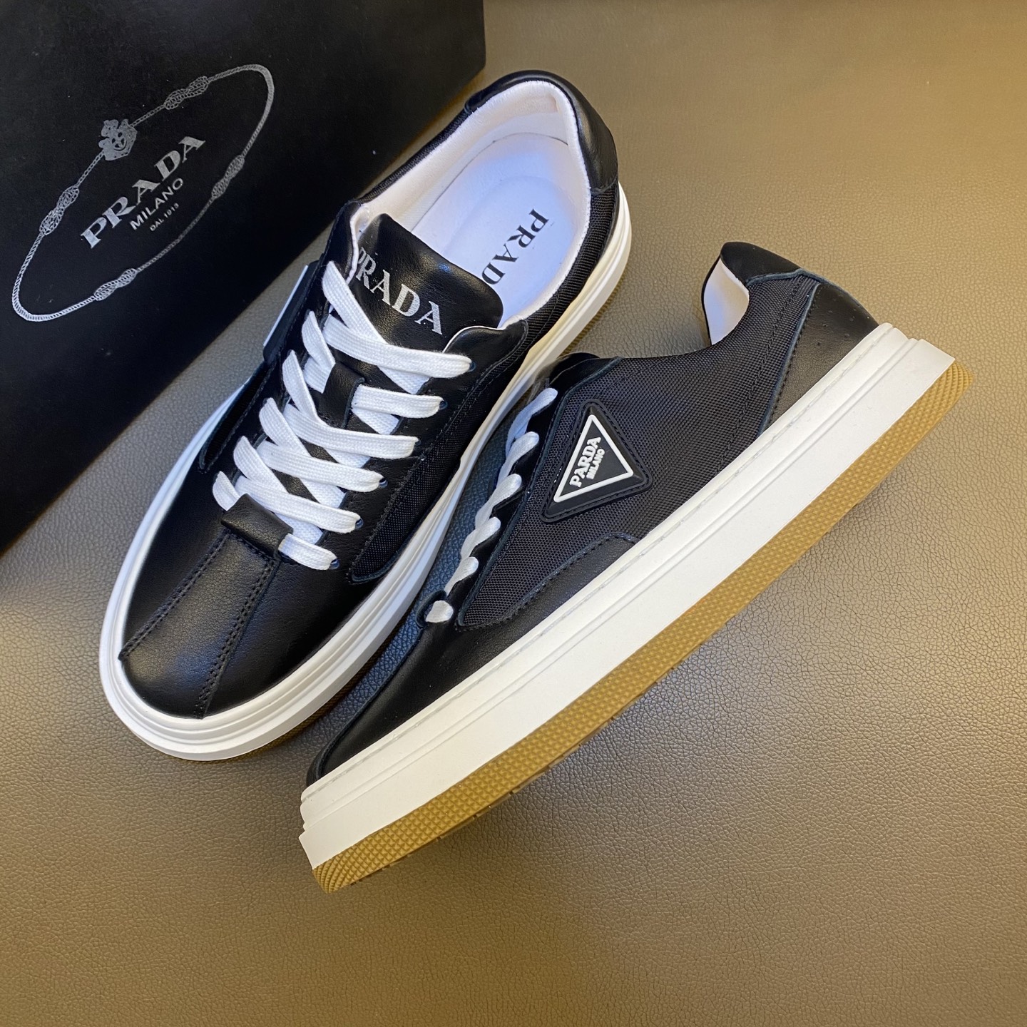 Prada Style Leather Men's Shoes style reference detail image 4 from source 781953