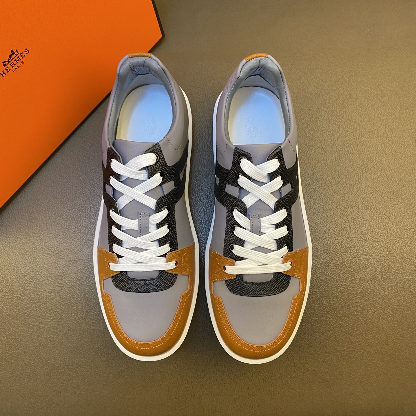 Hermes Style Leather Men's Shoes style reference detail image 2 from source 781592