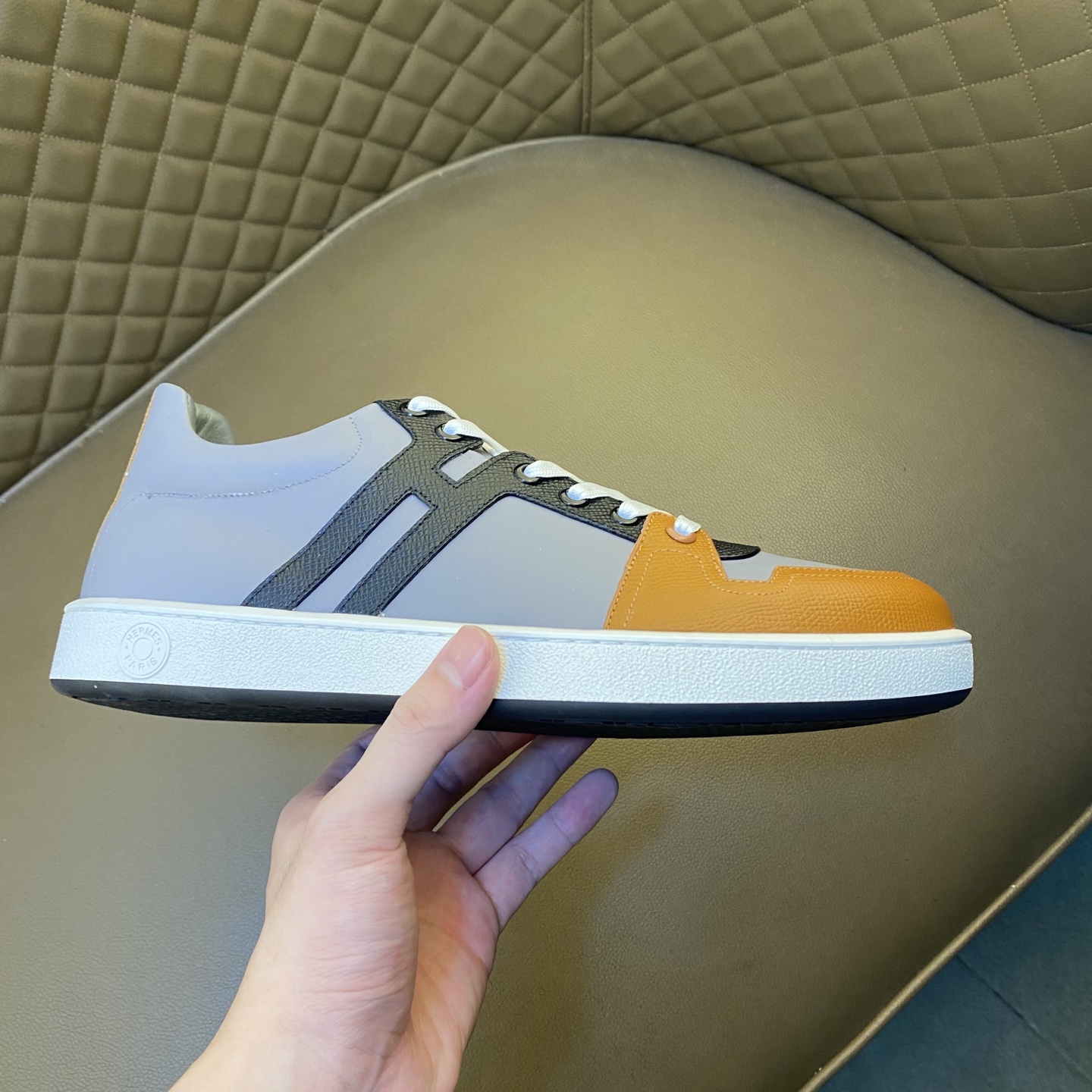 Hermes Style Leather Men's Shoes style reference detail image 7 from source 781592