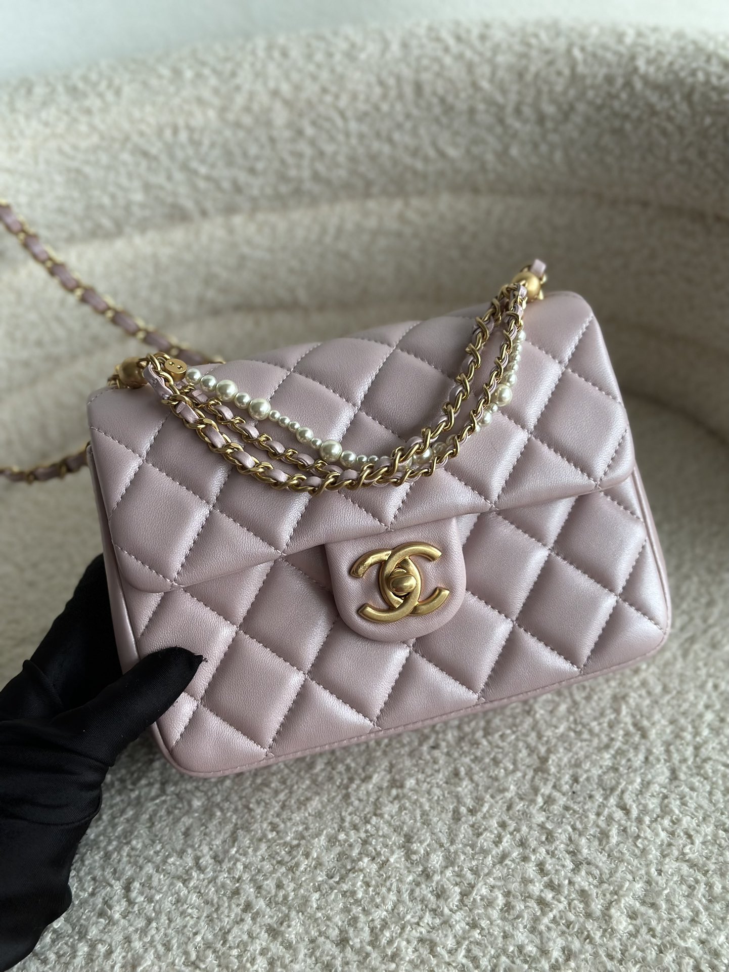 Chanel Classic Flap Bag Crossbody & Shoulder Bags Online Sale
 Chains