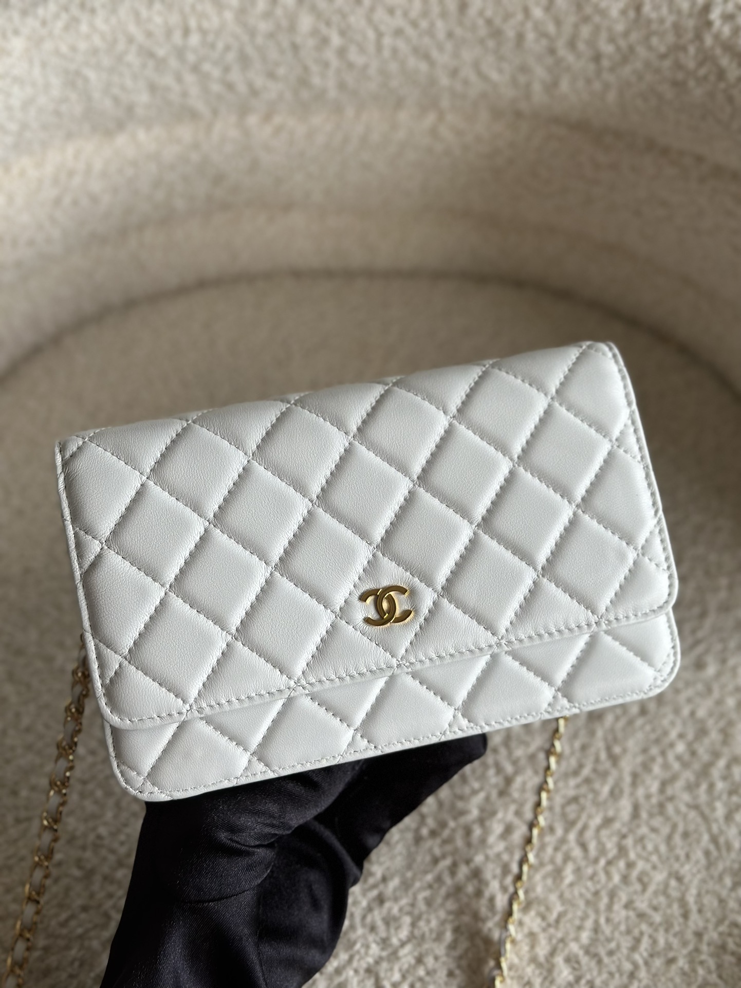 Chanel Sale
 Crossbody & Shoulder Bags High Quality Perfect
 White Chains