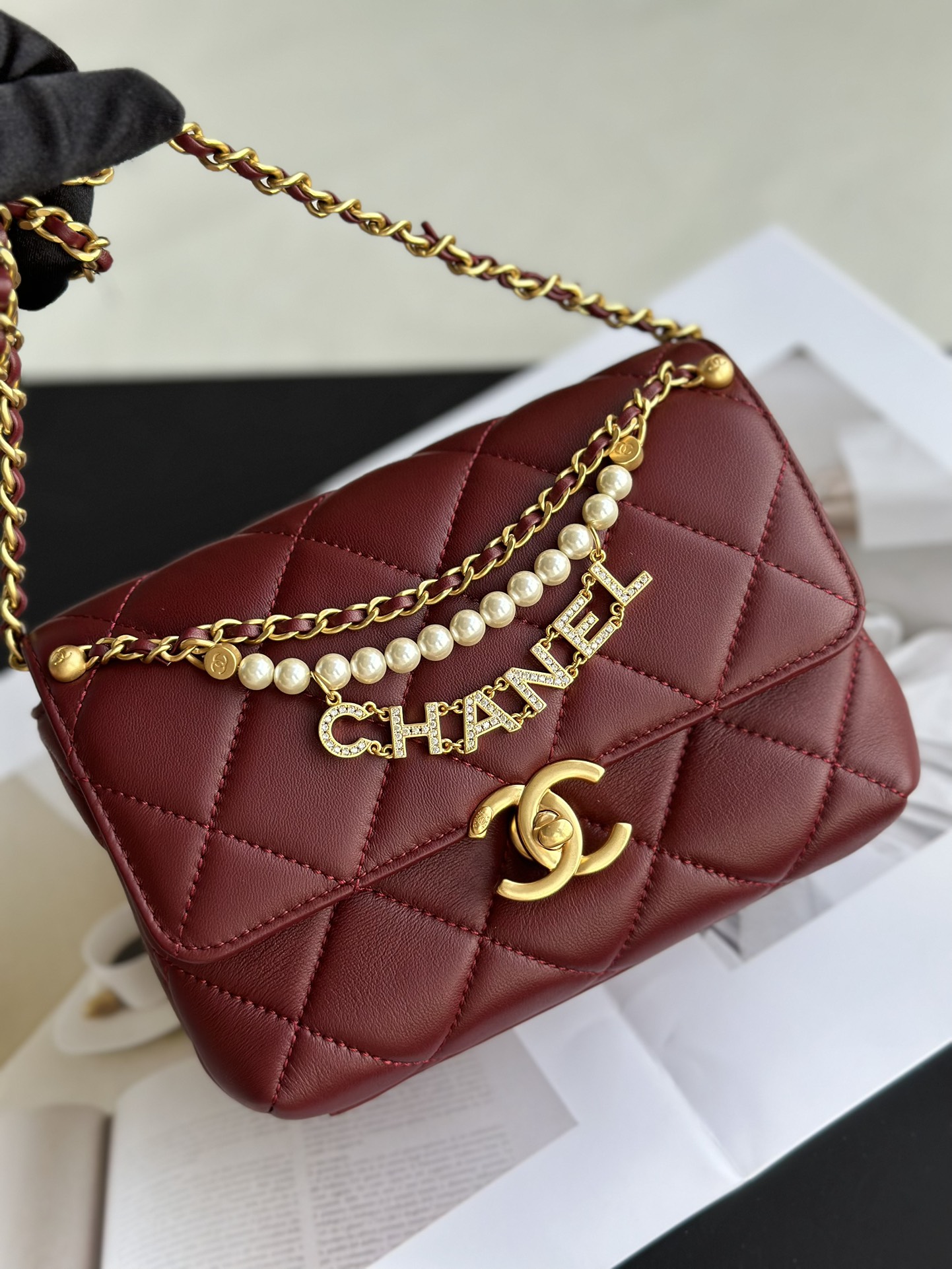 Chanel Classic Flap Bag Crossbody & Shoulder Bags Burgundy Red Chains