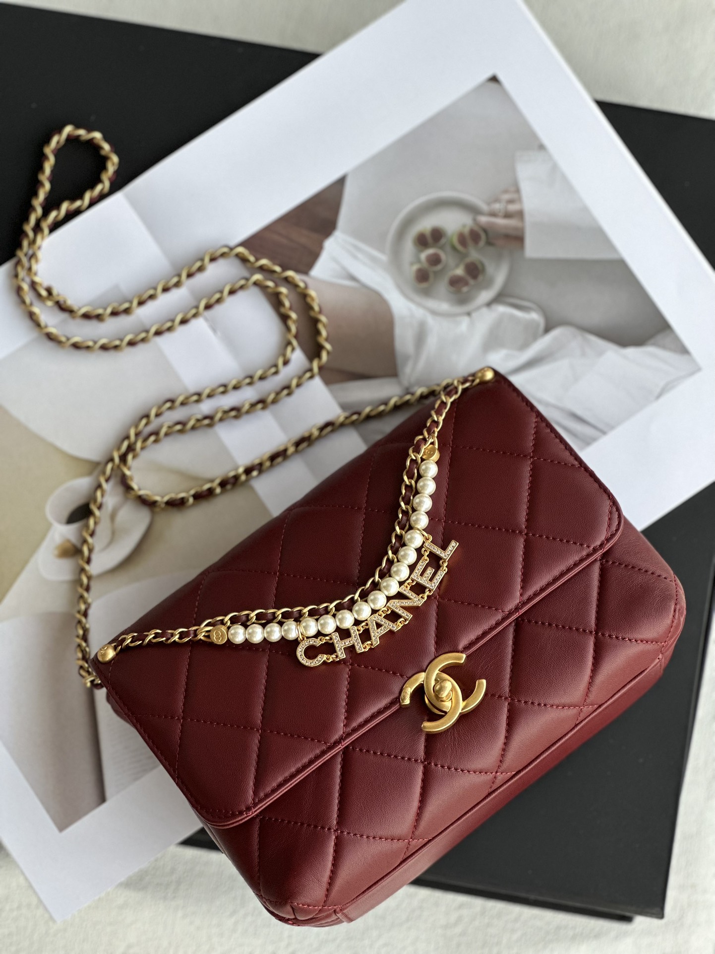 mirror copy luxury
 Chanel Classic Flap Bag Crossbody & Shoulder Bags Burgundy Red Chains