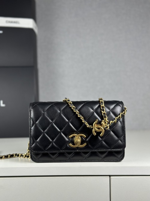 Chanel WOC Lambskin Leather Chain Wallet Crossbody Bag, 19 x 3 x 12 cm 1 Chanel WOC Lambskin Leather Chain Wallet Crossbody Bag, 19 x 3 x 12 cm