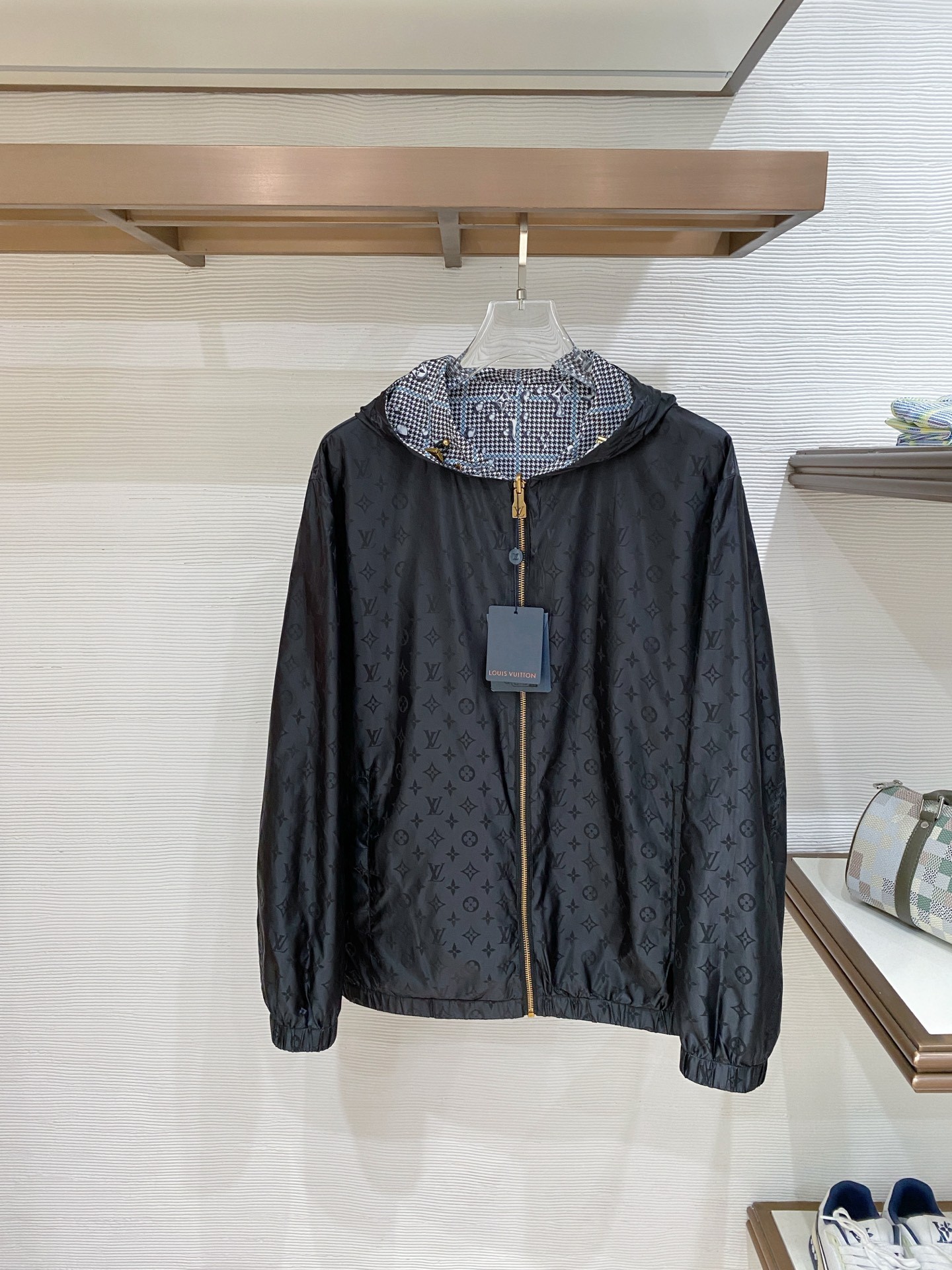 Alternative view of Louis Vuitton Windbreaker 07831