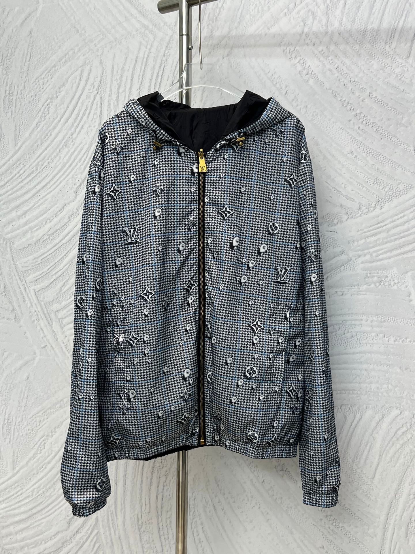 Louis Vuitton Windbreaker 07830