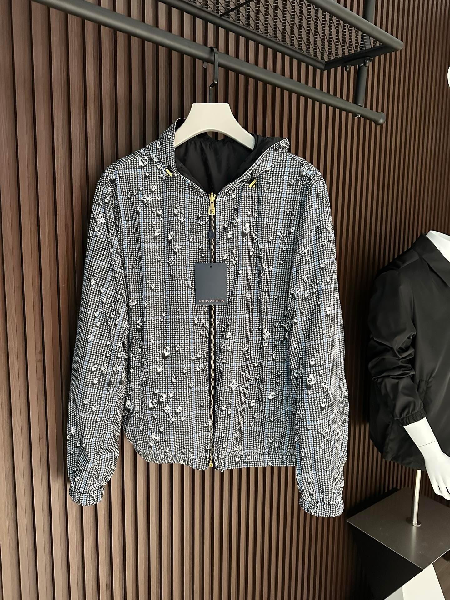 Louis Vuitton Windbreaker 07829
