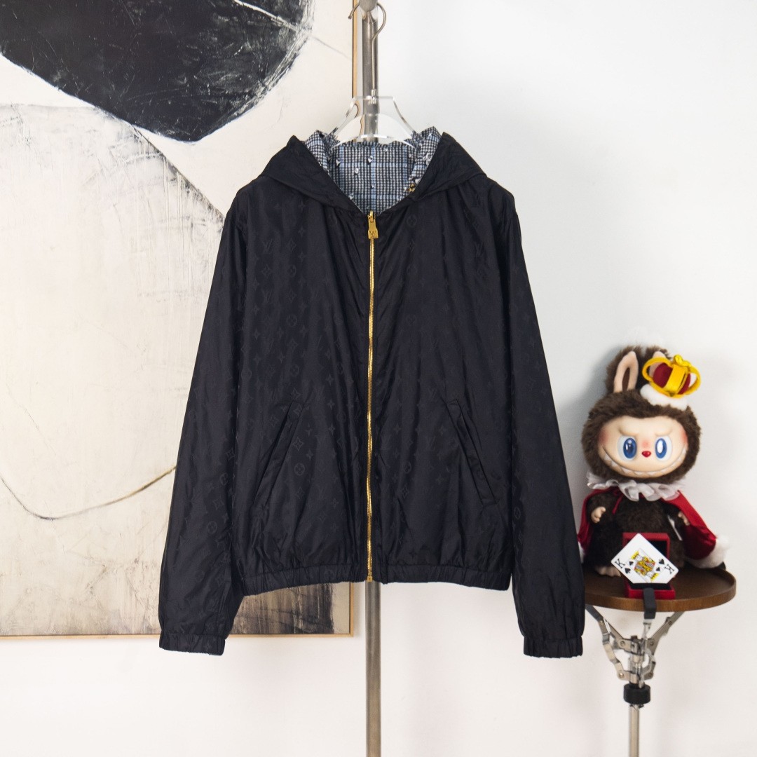 Alternative view of Louis Vuitton Windbreaker 07824